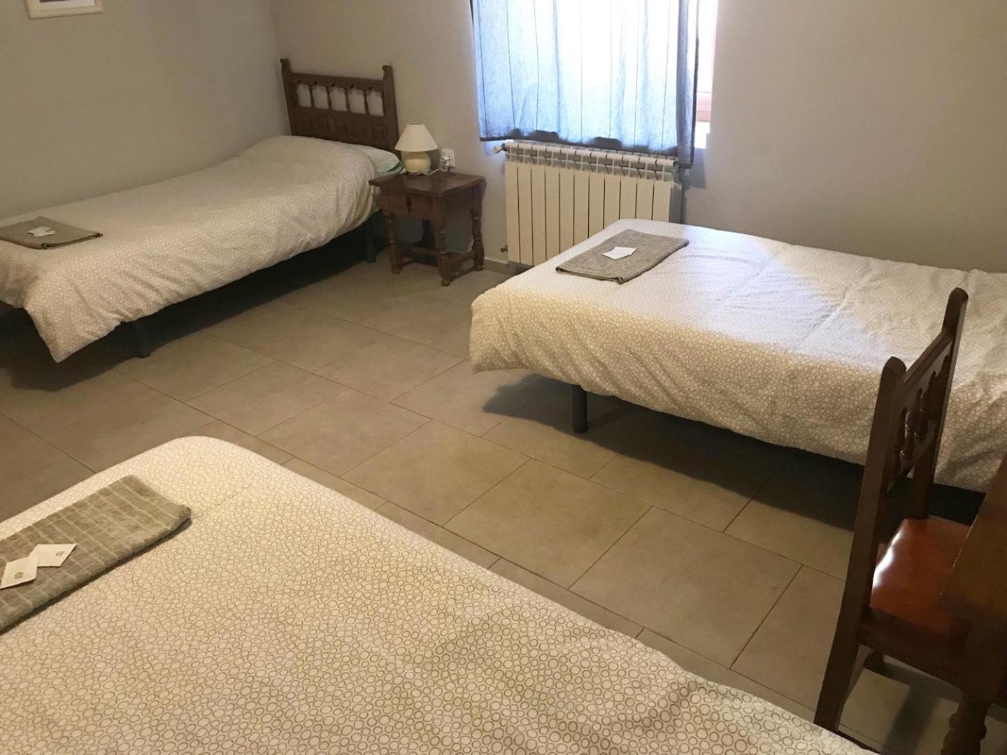 Triple Room with Private Bathroom photo 2
