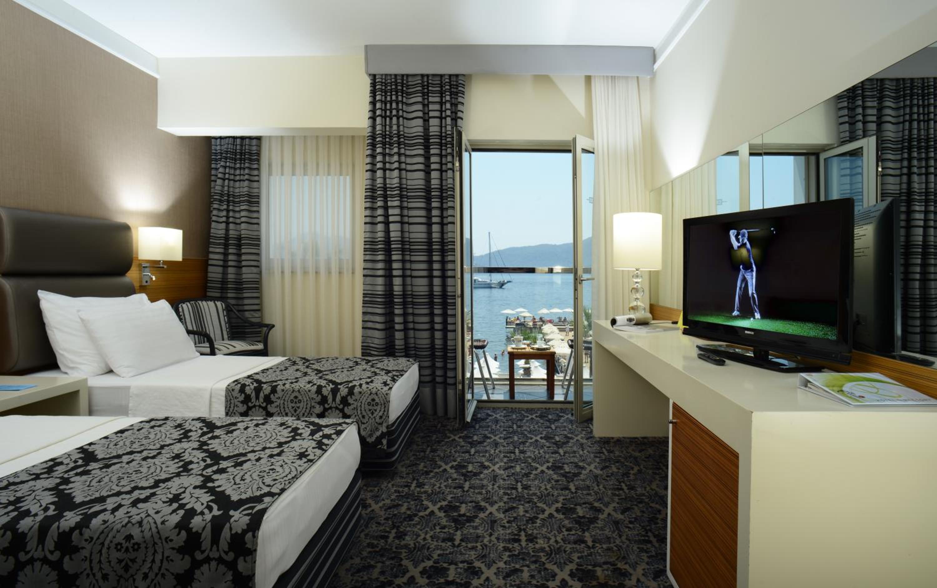 Habitación Doble o Twin Estándar con Vista al Mar