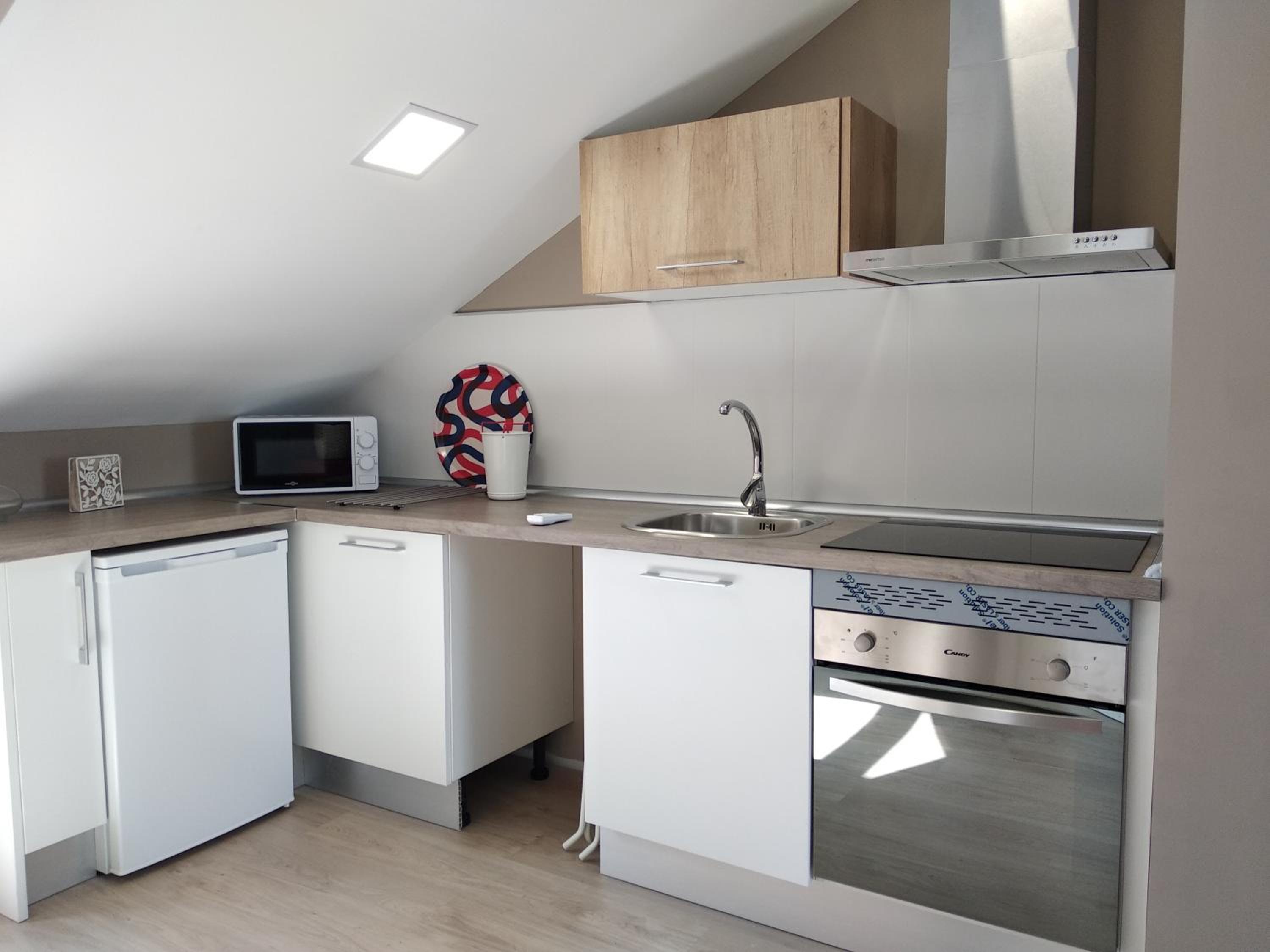 Apartment with Terrace - Photo 3