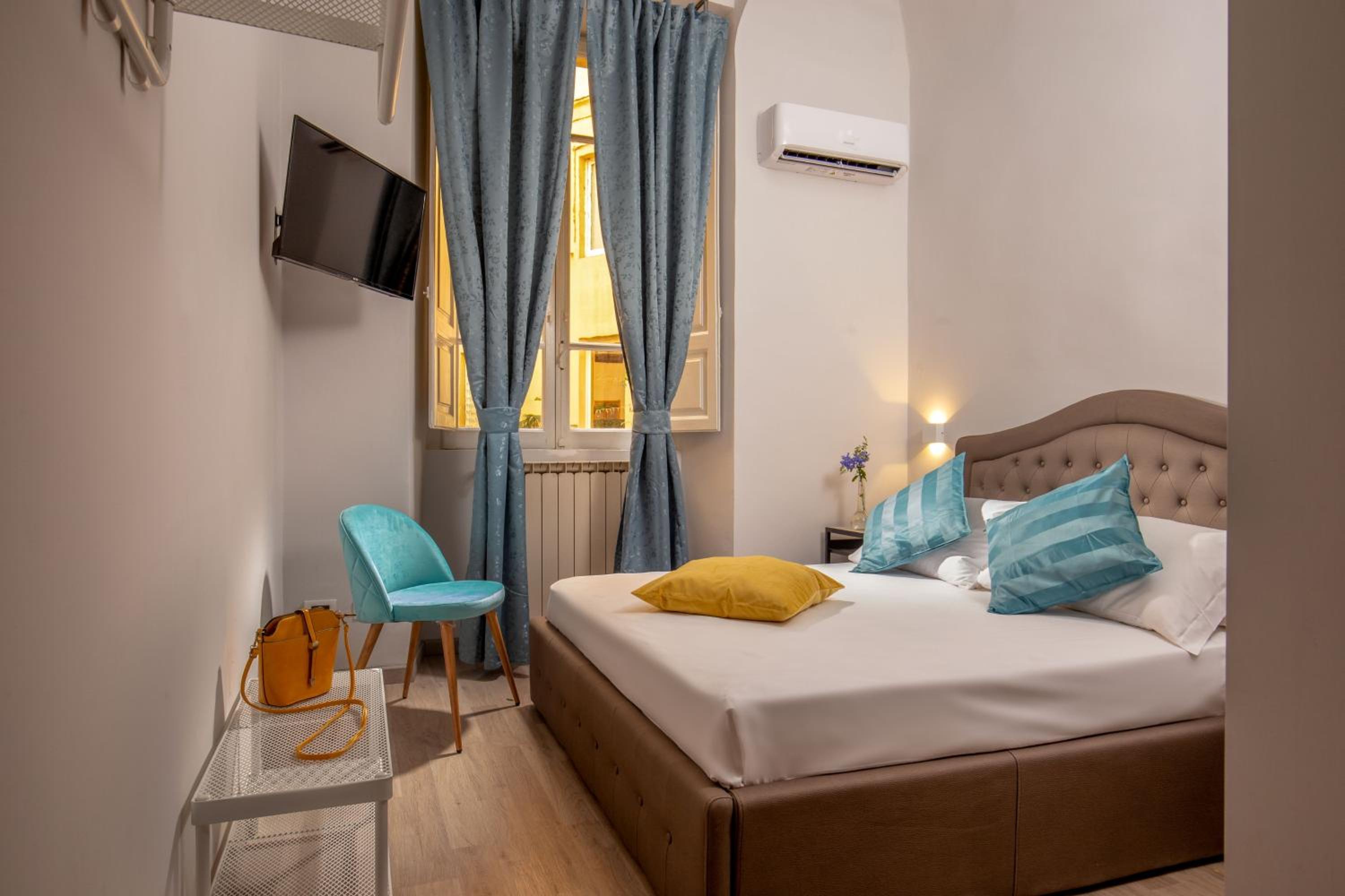 Economy Double Room photo 1