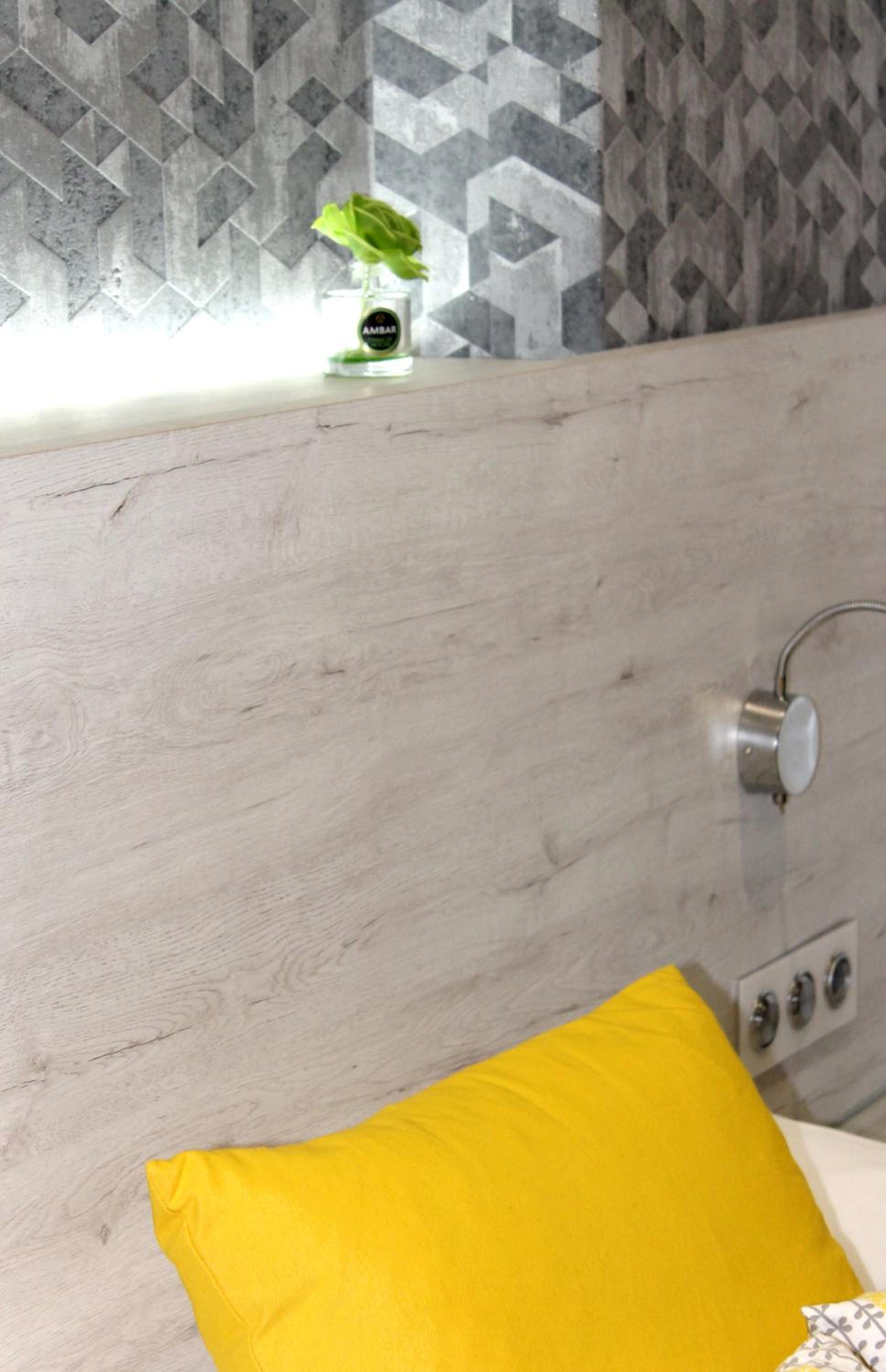 Double or Twin Room - Photo 10