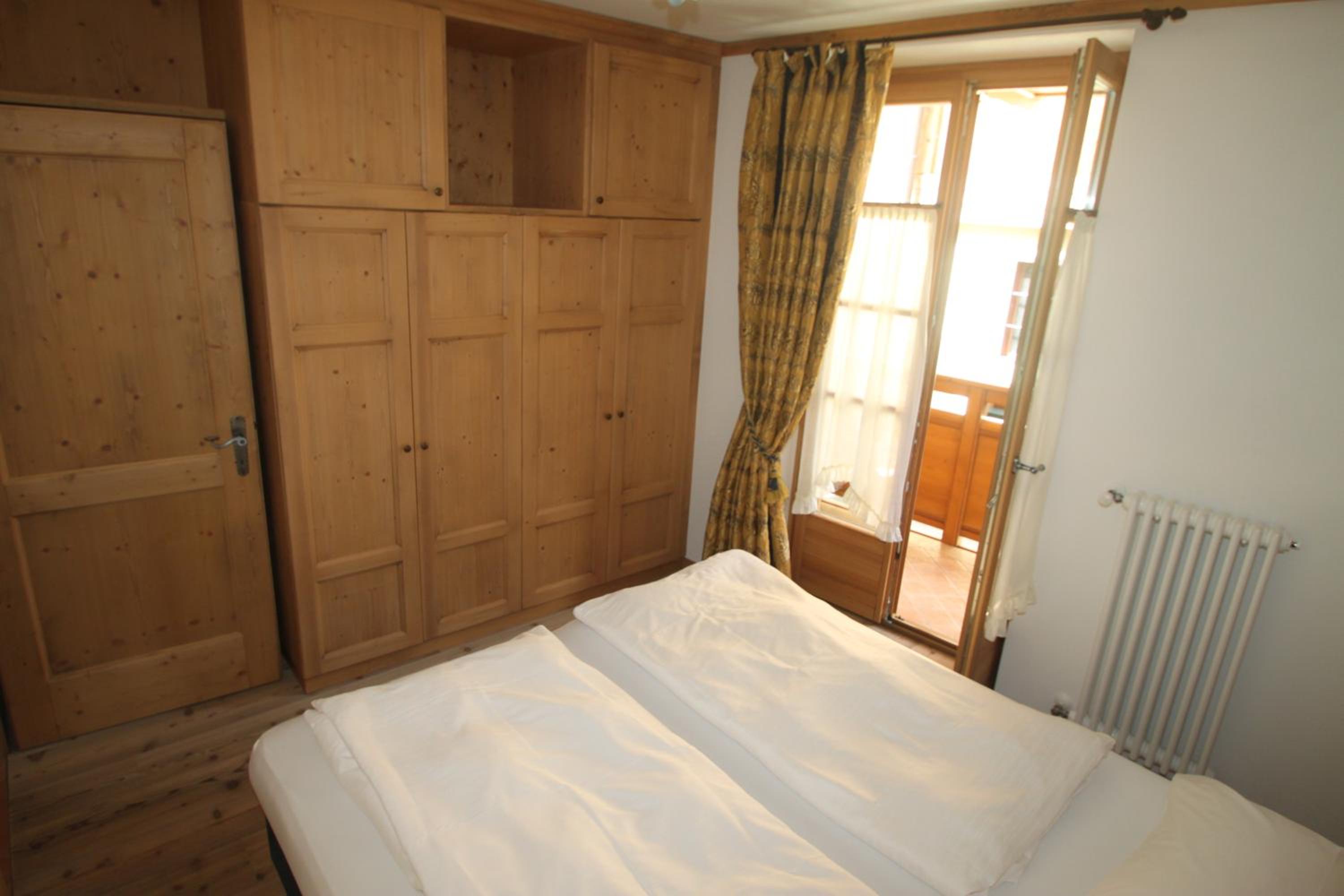 Two-Bedroom Apartment (6 Adults) photo 1