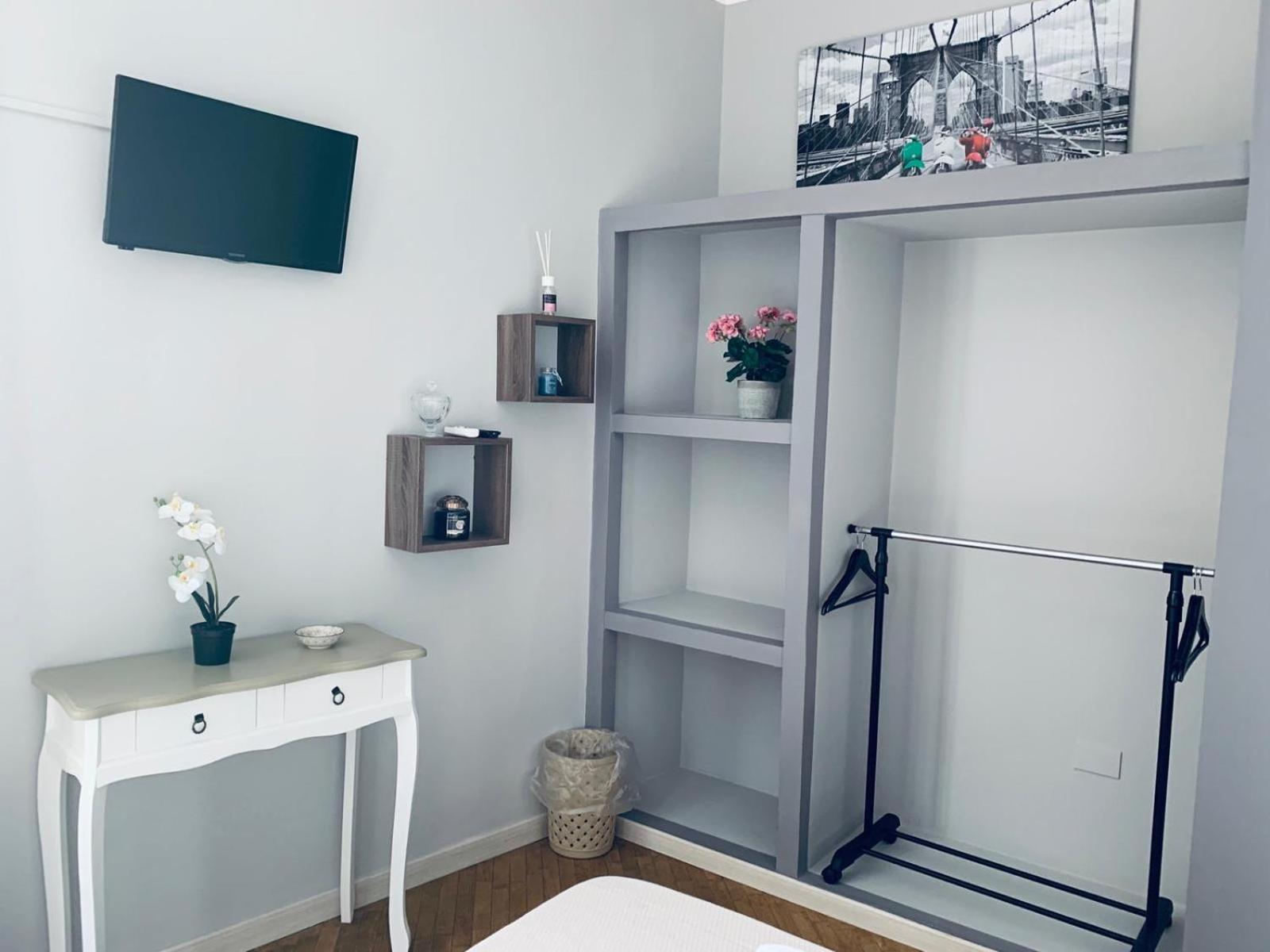 Small Double Room photo 3