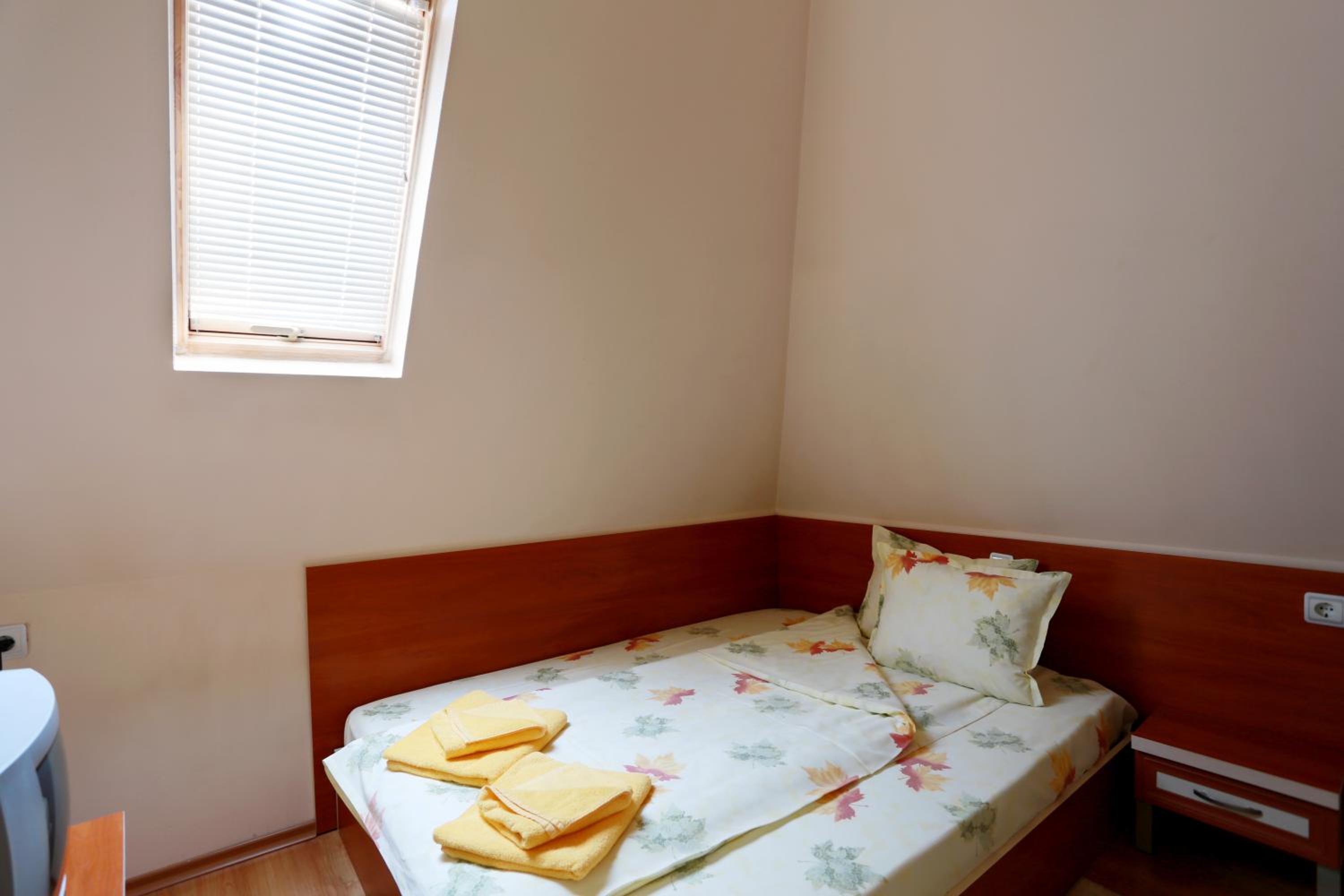 One-Bedroom Suite photo 3