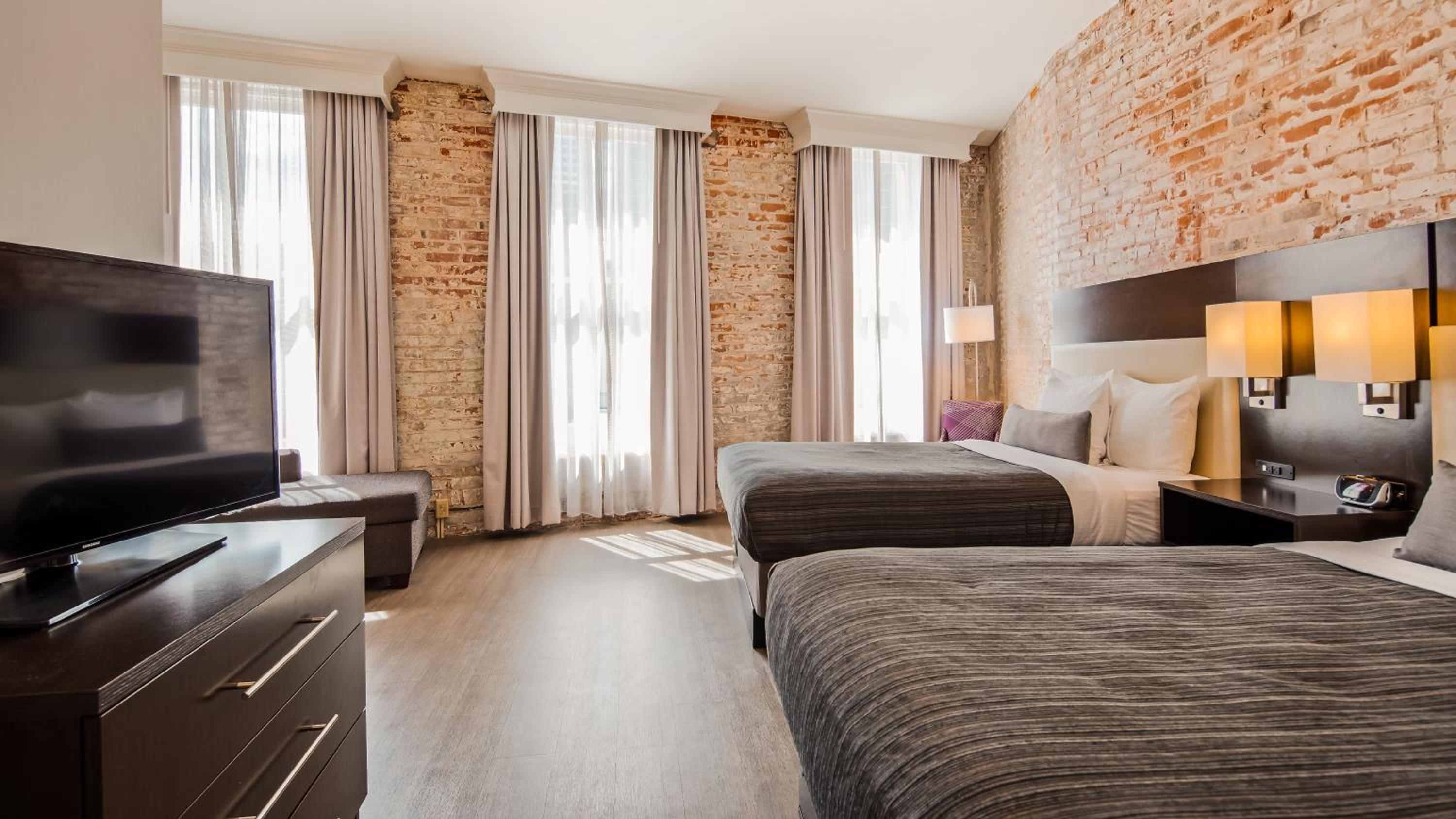 Double Room with Two Double Beds - Photo 8