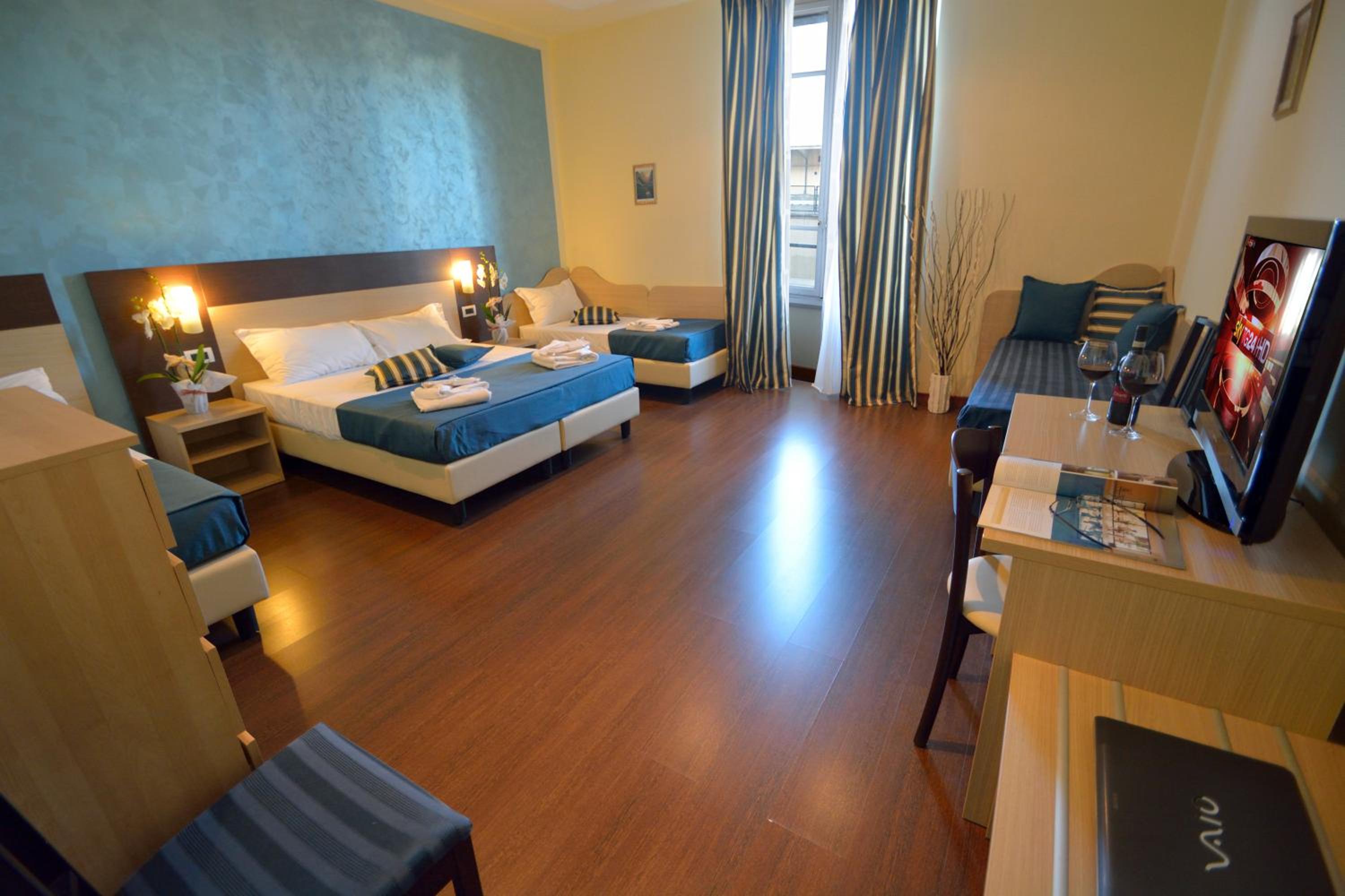 Quadruple Room photo 2