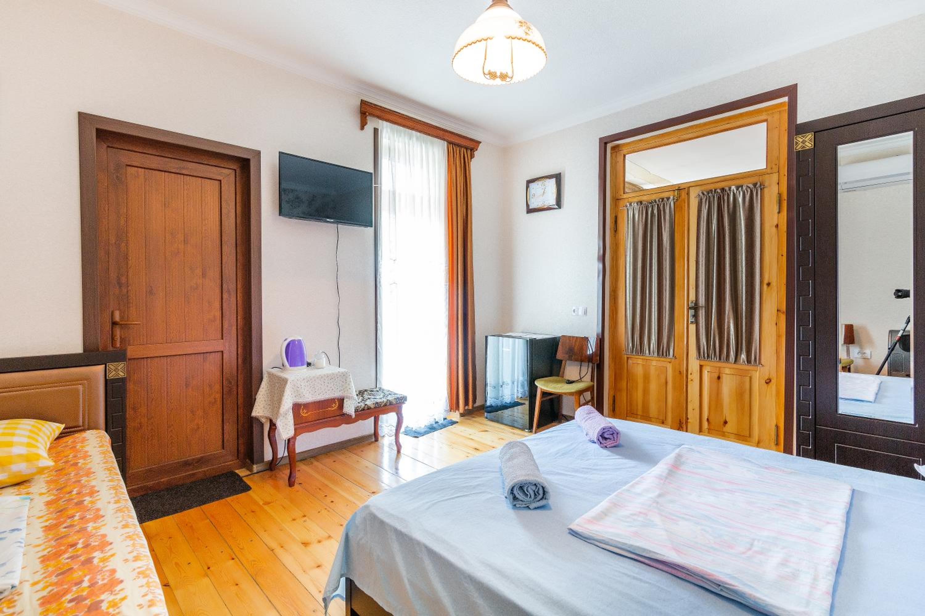 Suite with Balcony photo 1