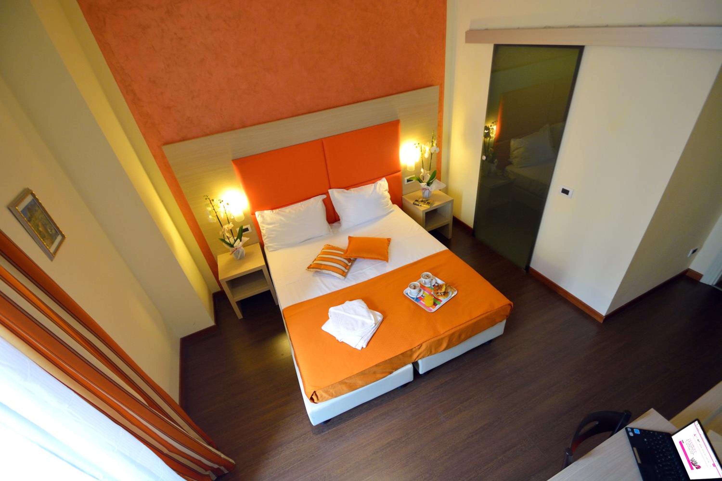 Double or Twin Room photo 1