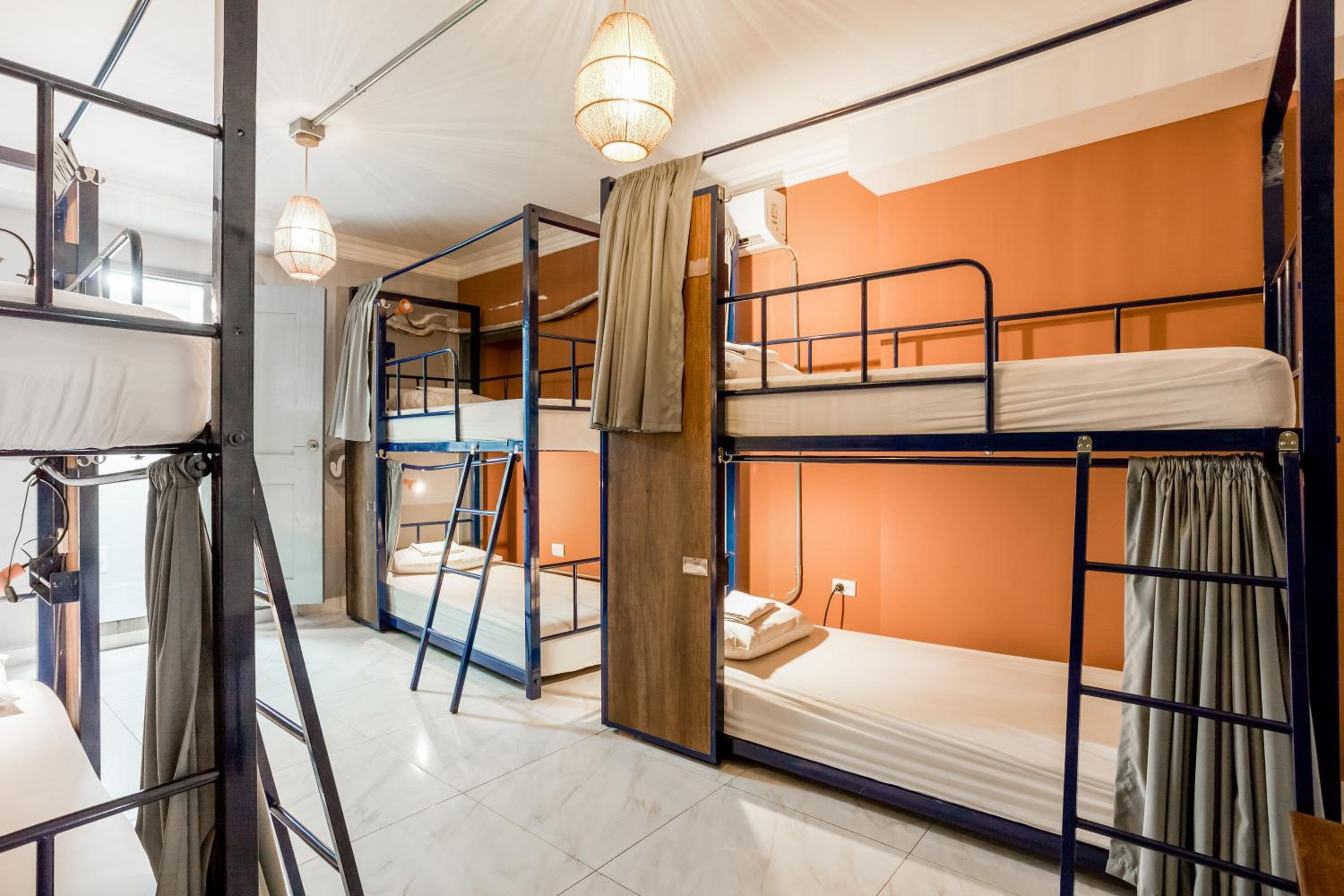 Bed In 6-Bed Dormitory Room photo 1