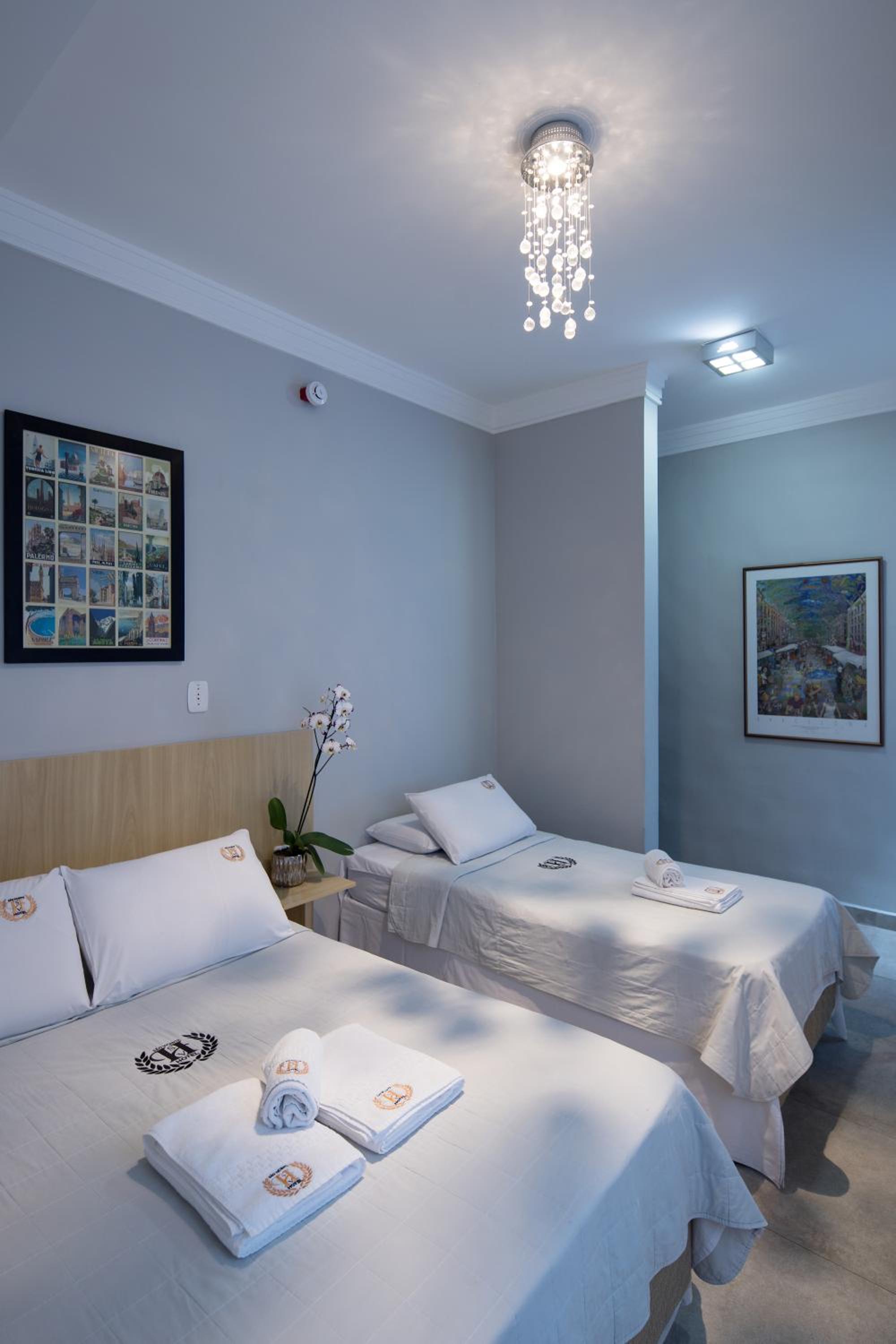 Standard Triple Room photo 2