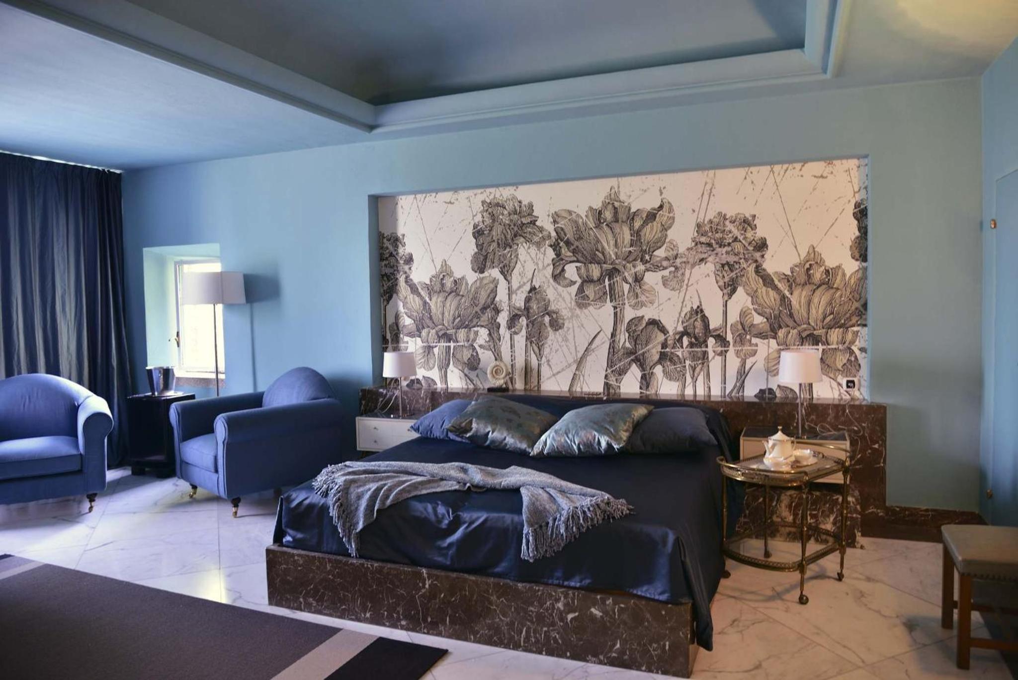 Deluxe Junior Suite - Photo 2