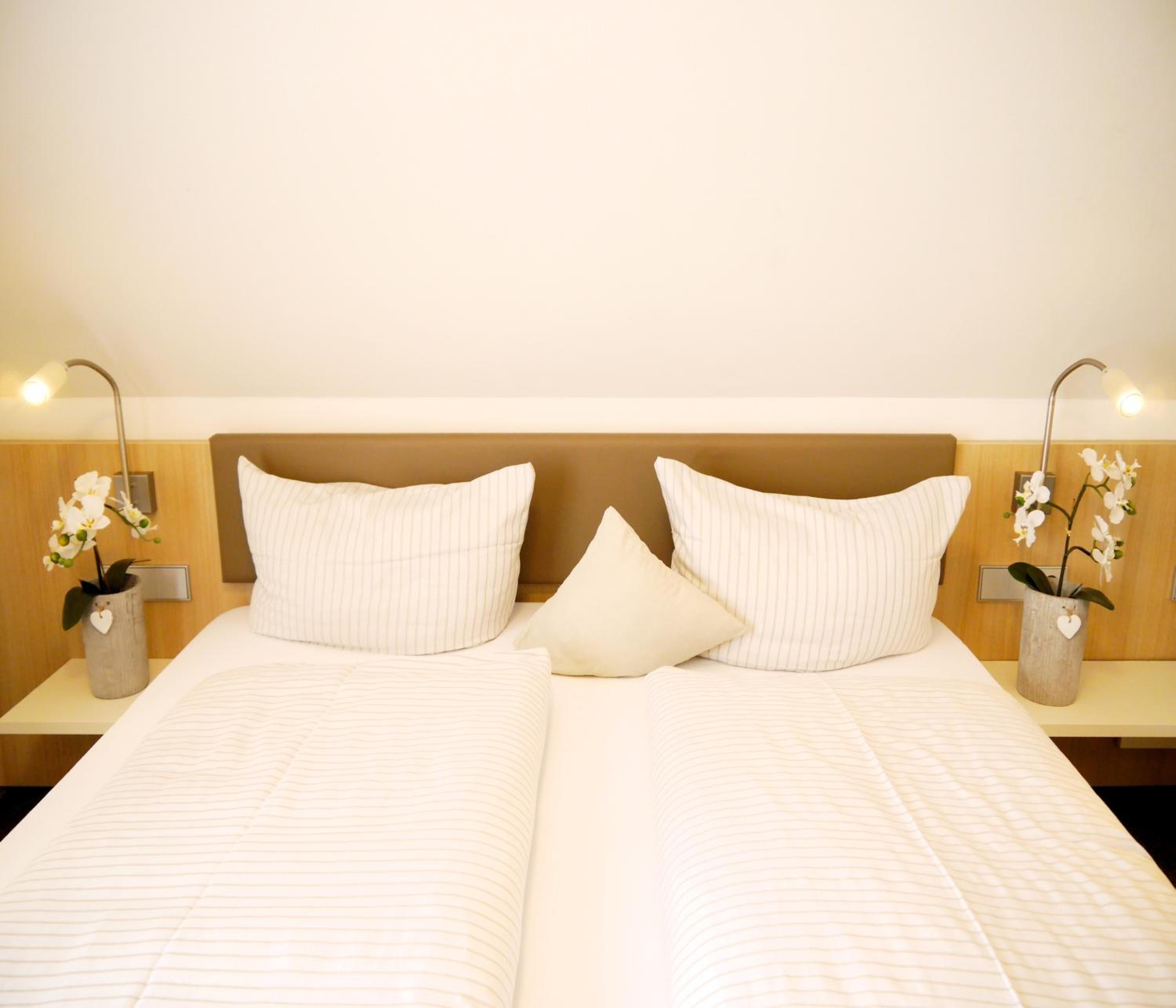 Business Double Room - Photo 3