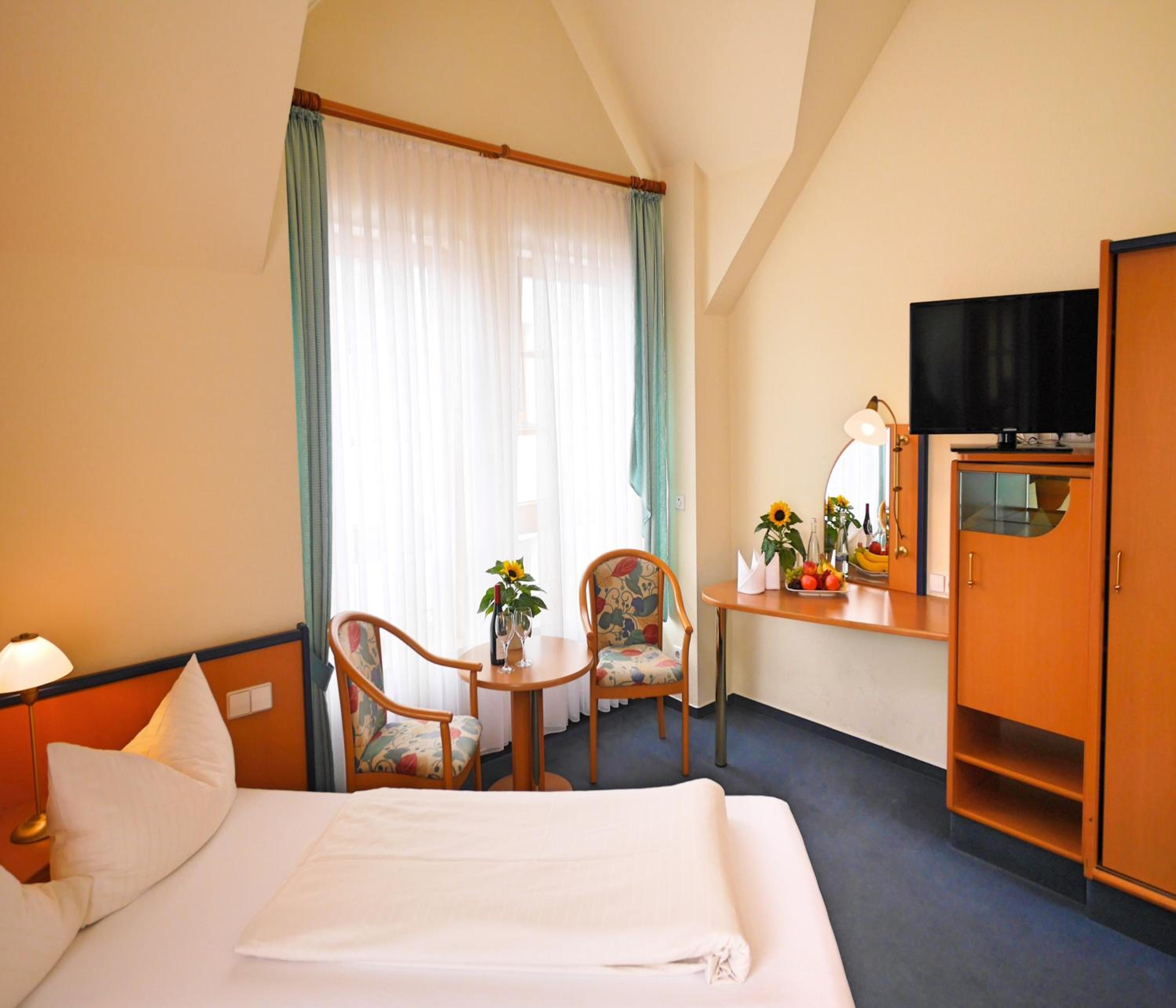 Comfort Double Room - Photo 2