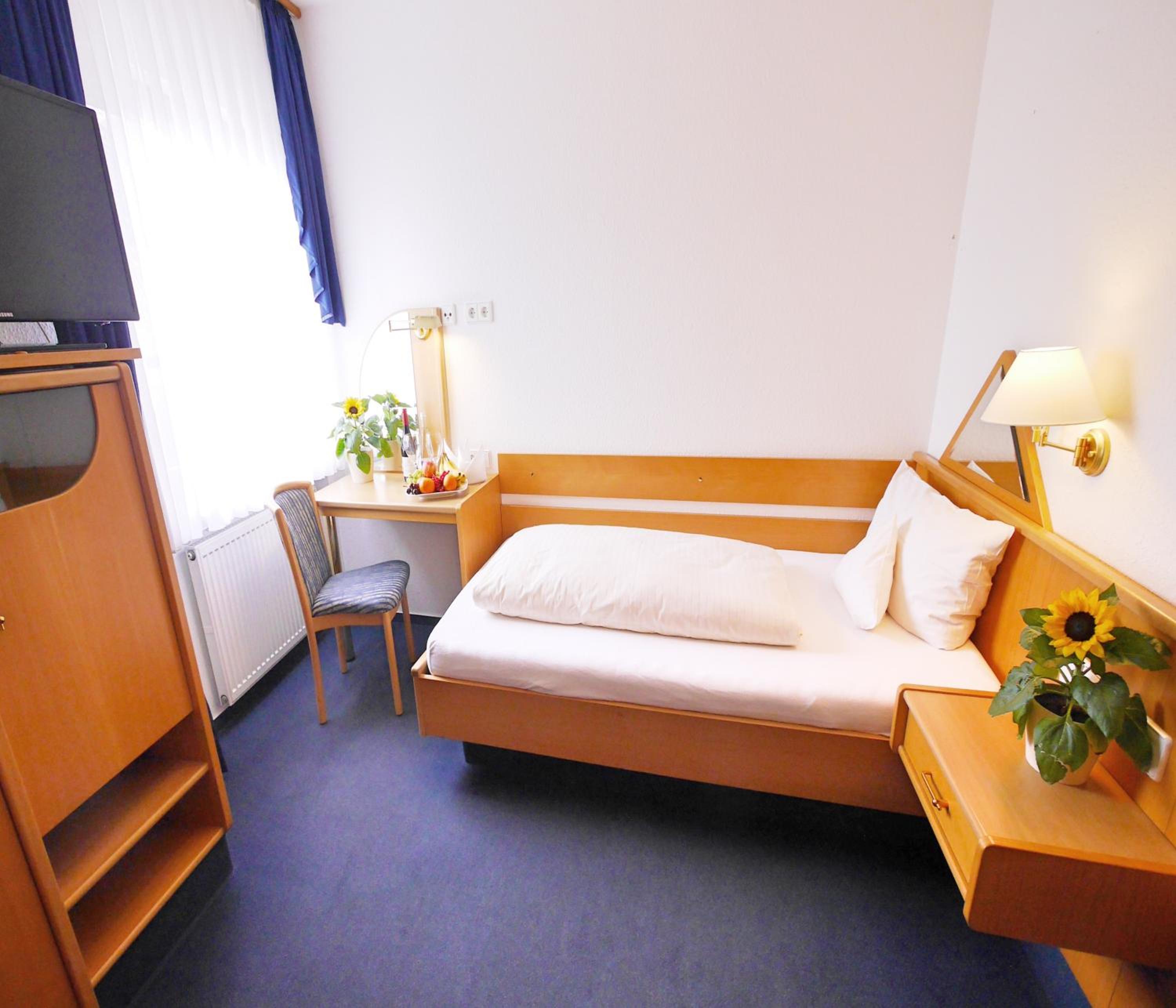 Economy Single Room photo 3