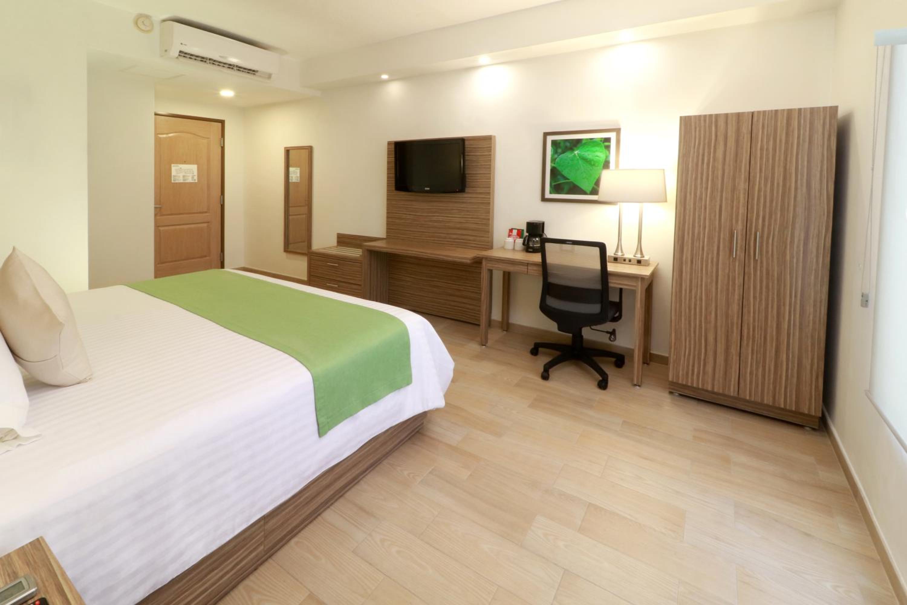 King Room - Photo 6