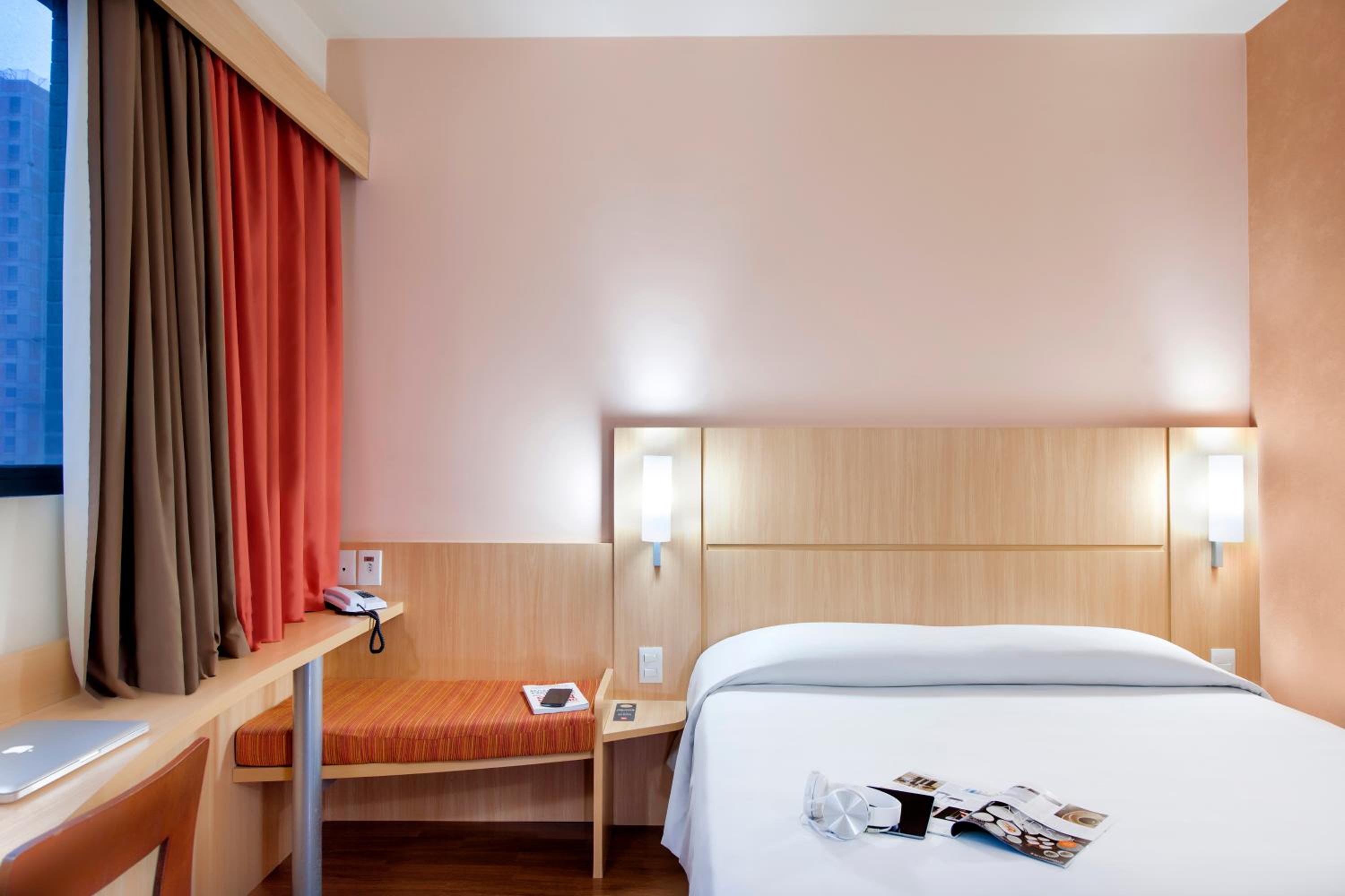 Standard Double Room with Double Bed - Photo 6