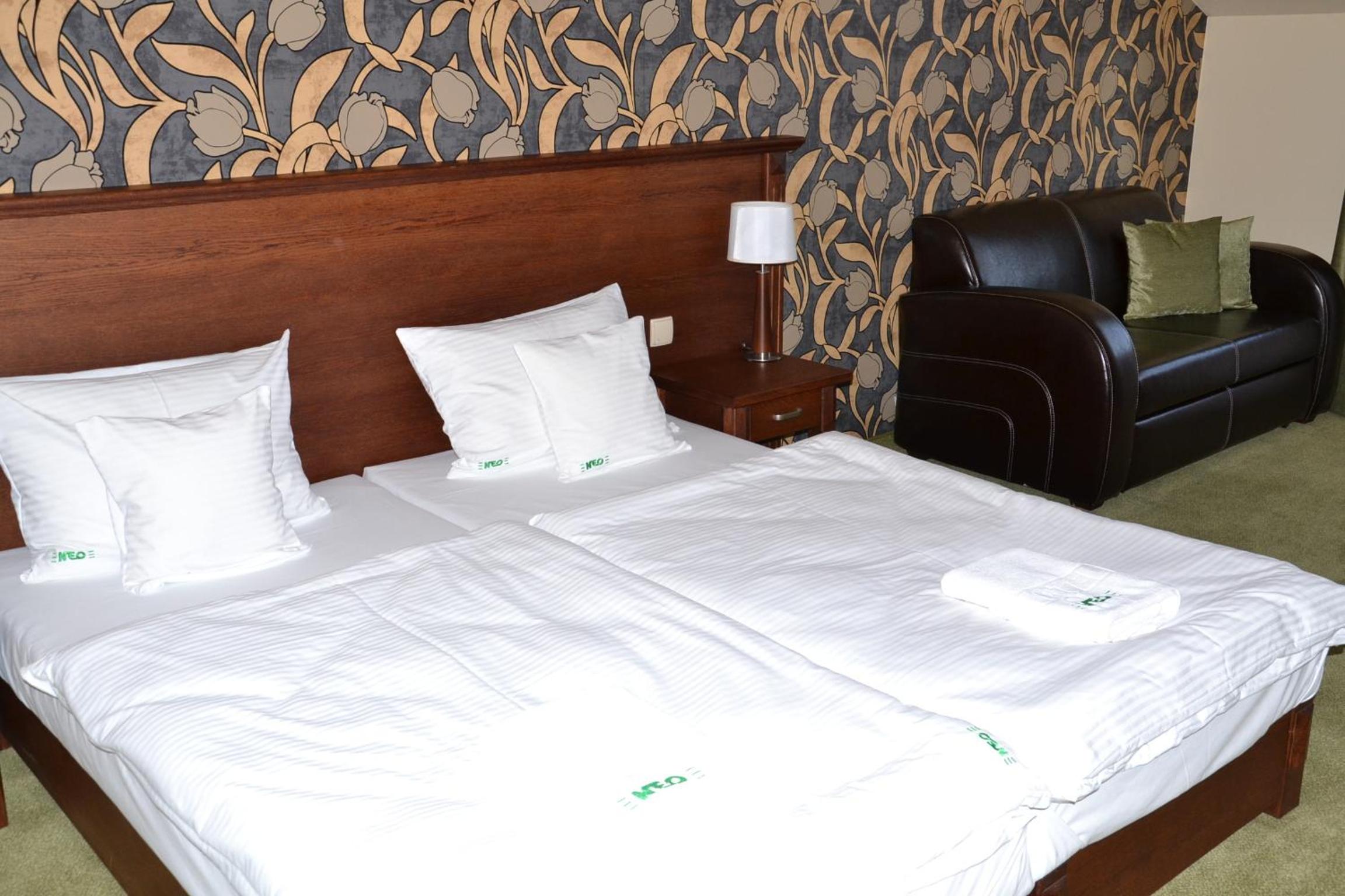 Double Room - Photo 4