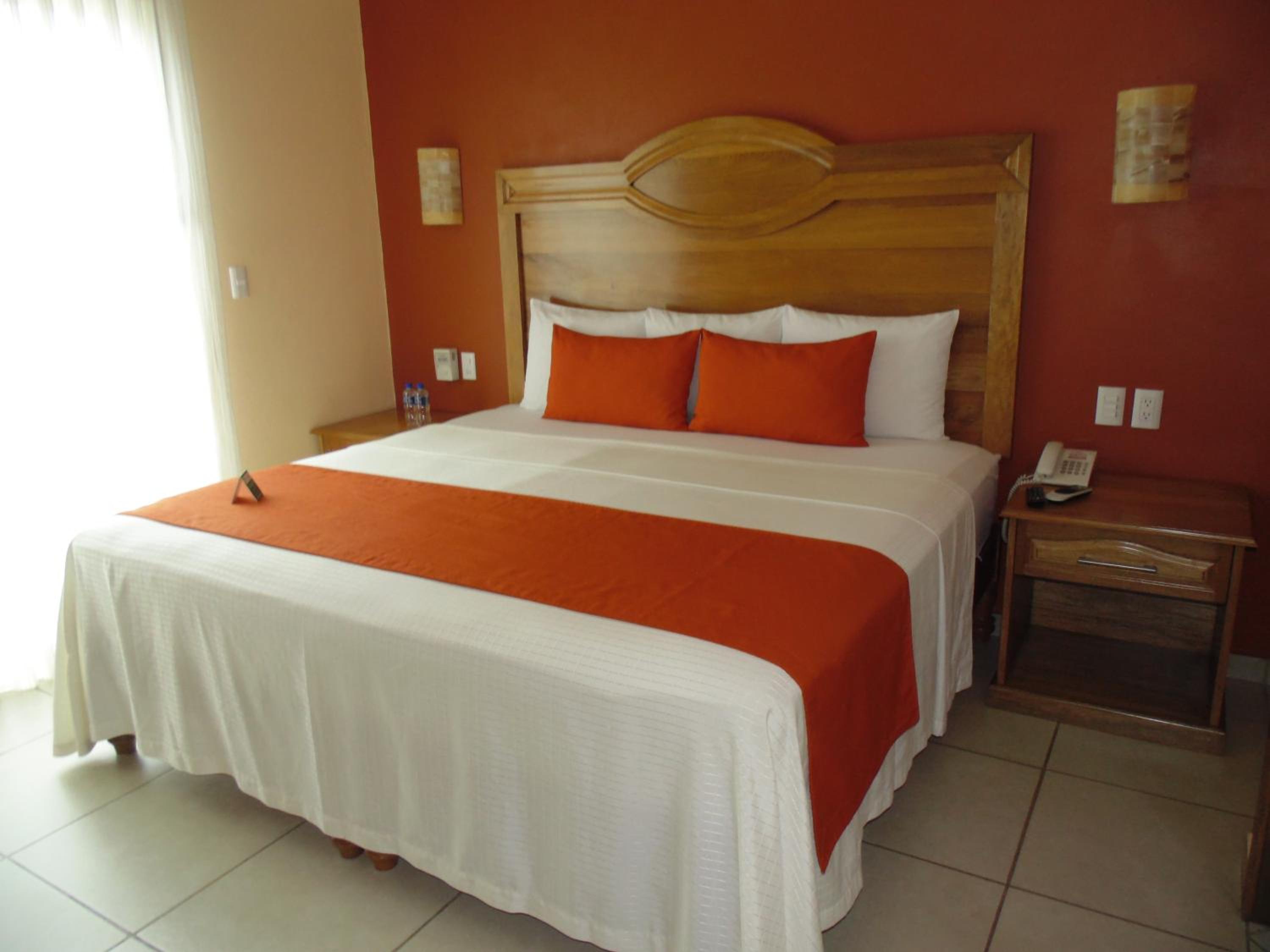 Standard Twin Room photo 3