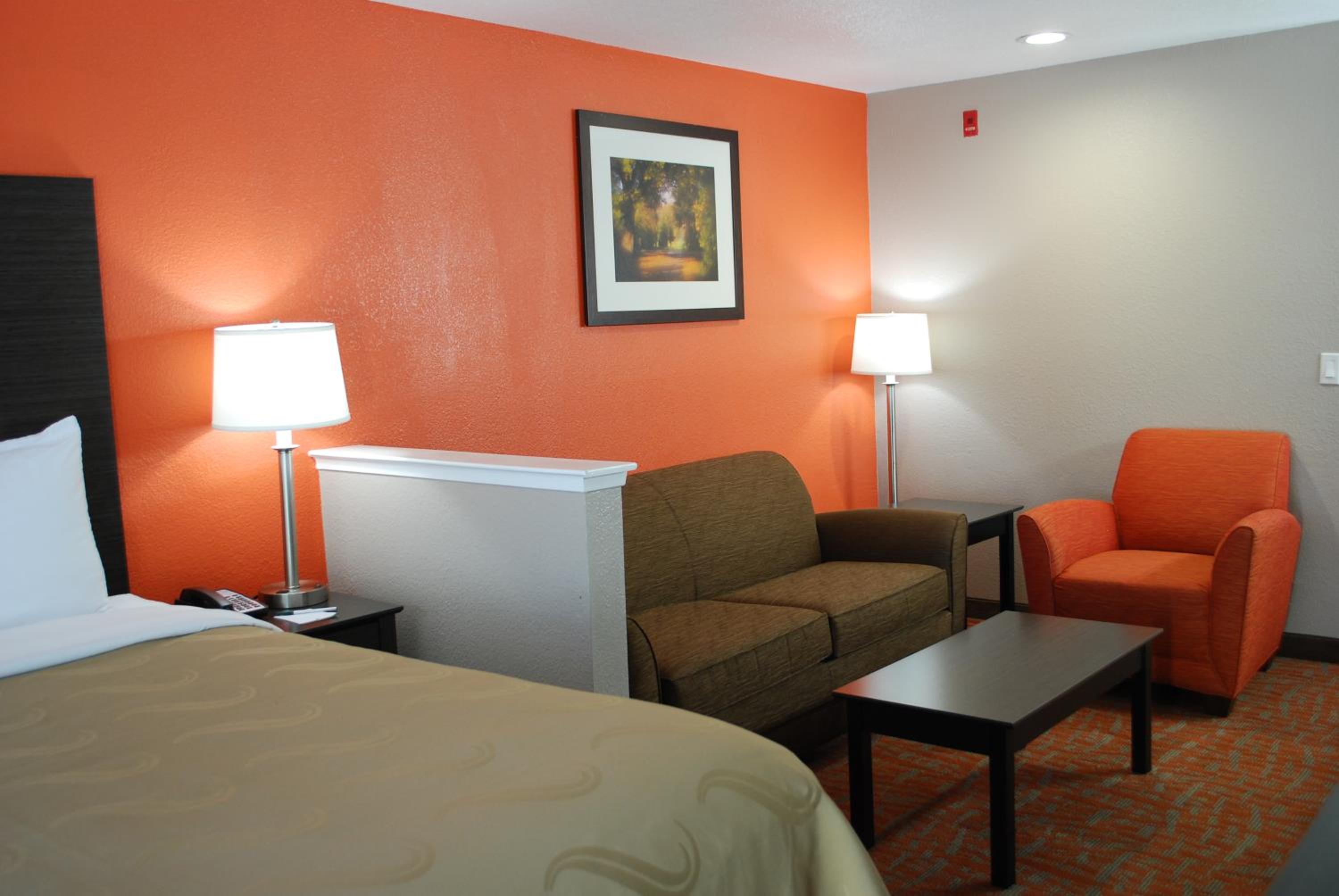 King Suite - Photo 9