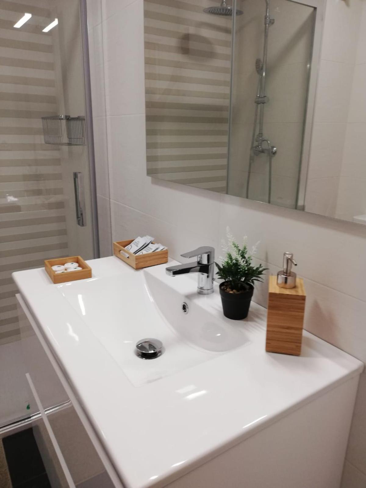 Two-Bedroom Apartment - Photo 8