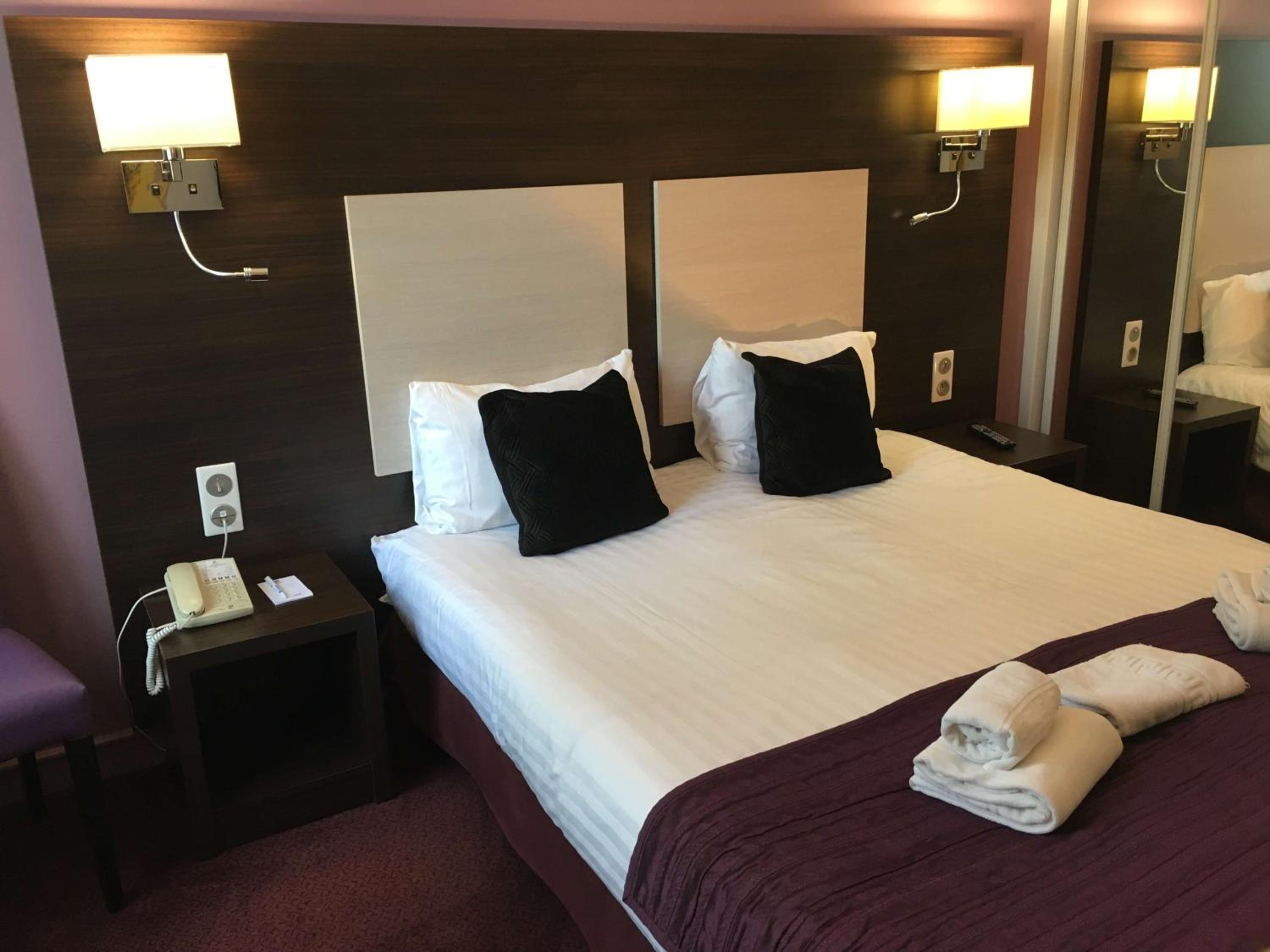 Superior Queen Room - Photo 12