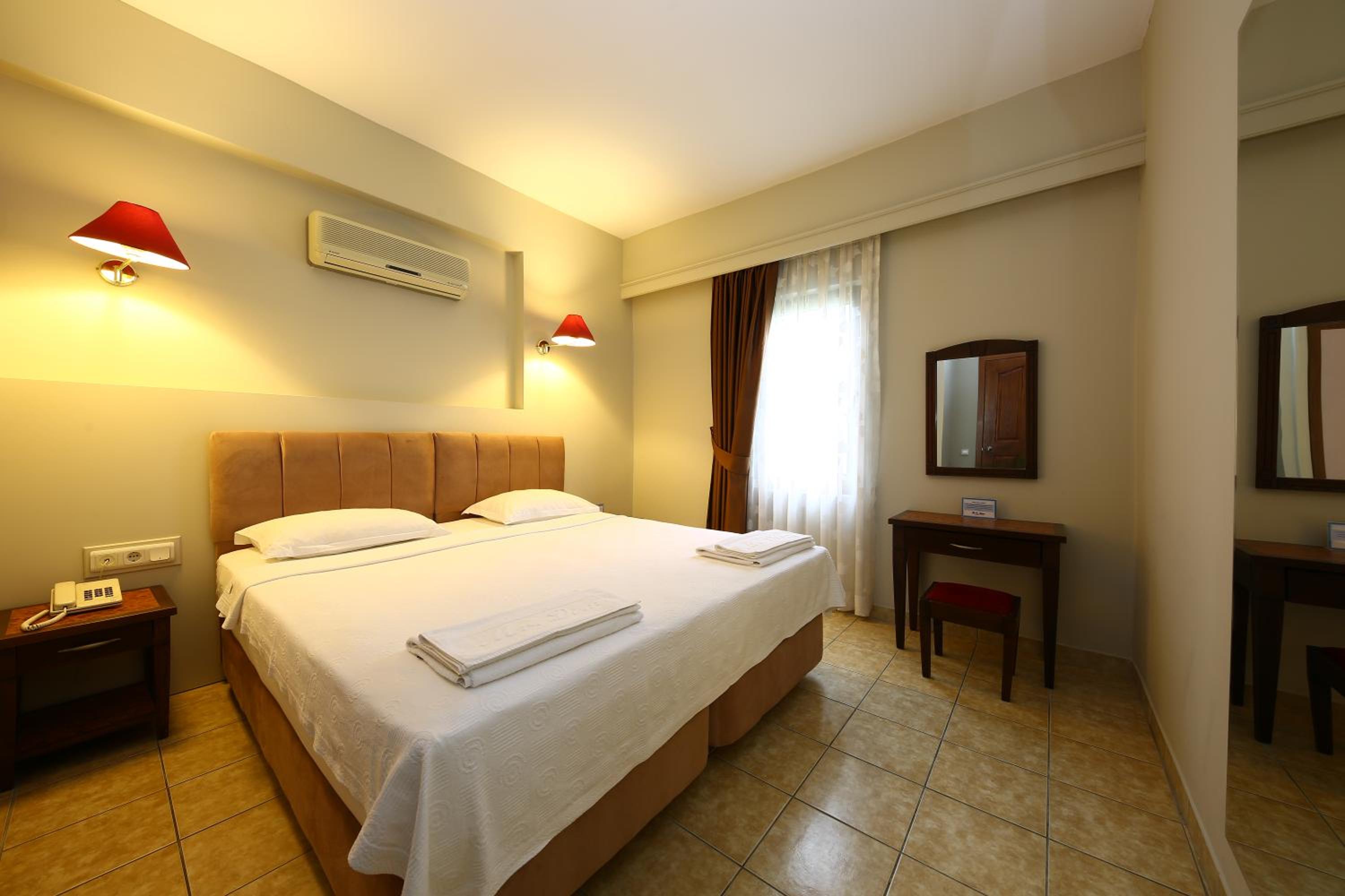 Standard Apartment (1-2 Adults) photo 1
