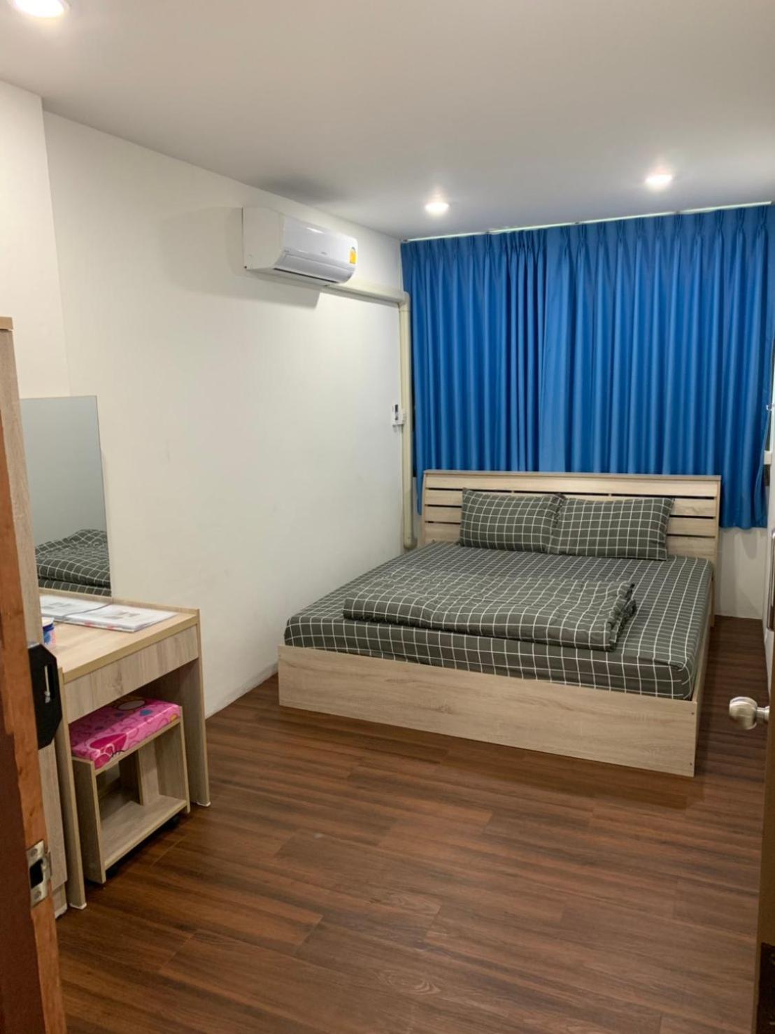 Standard Queen Room - Photo 2