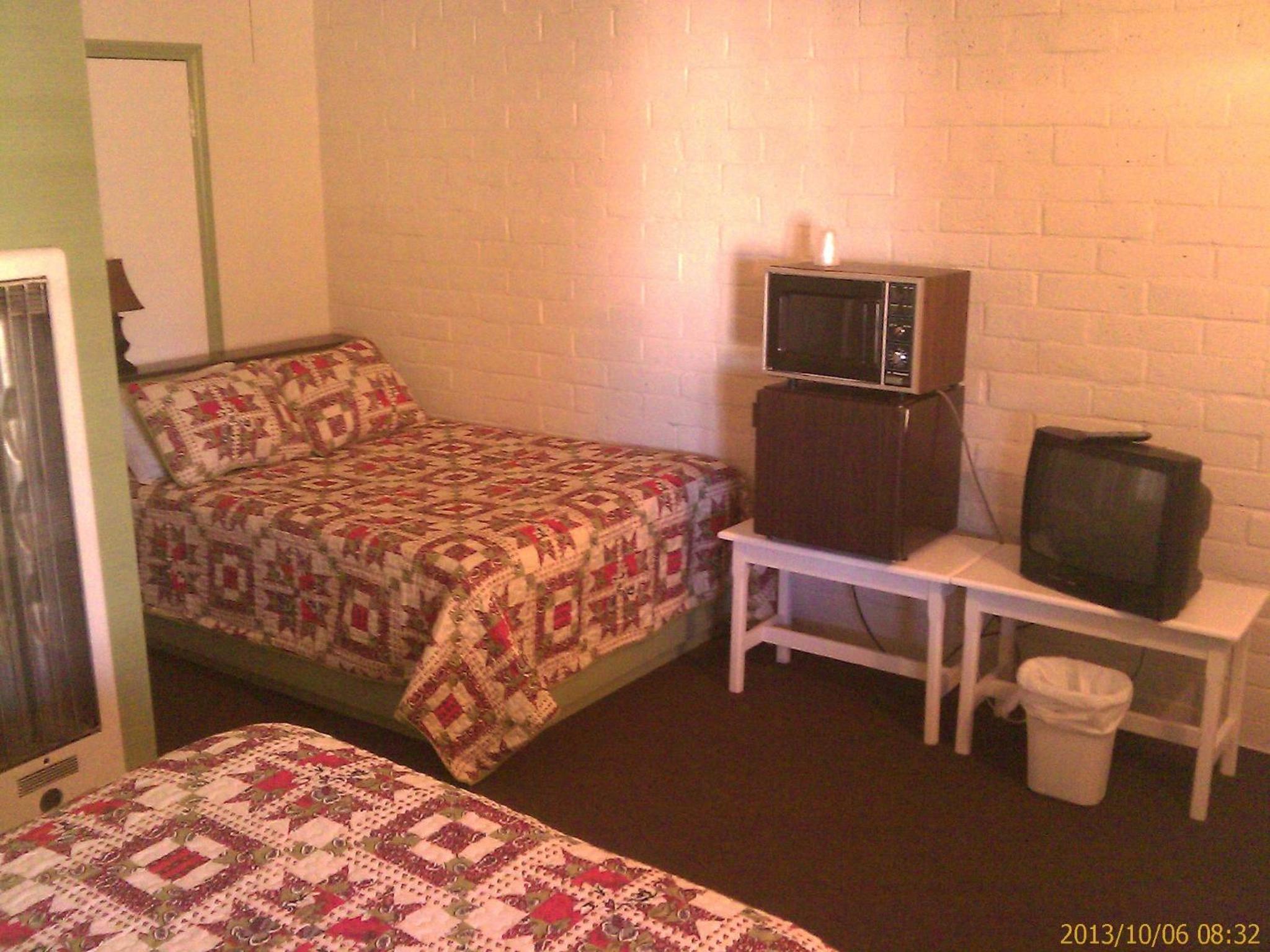 Two Queen Beds photo 1