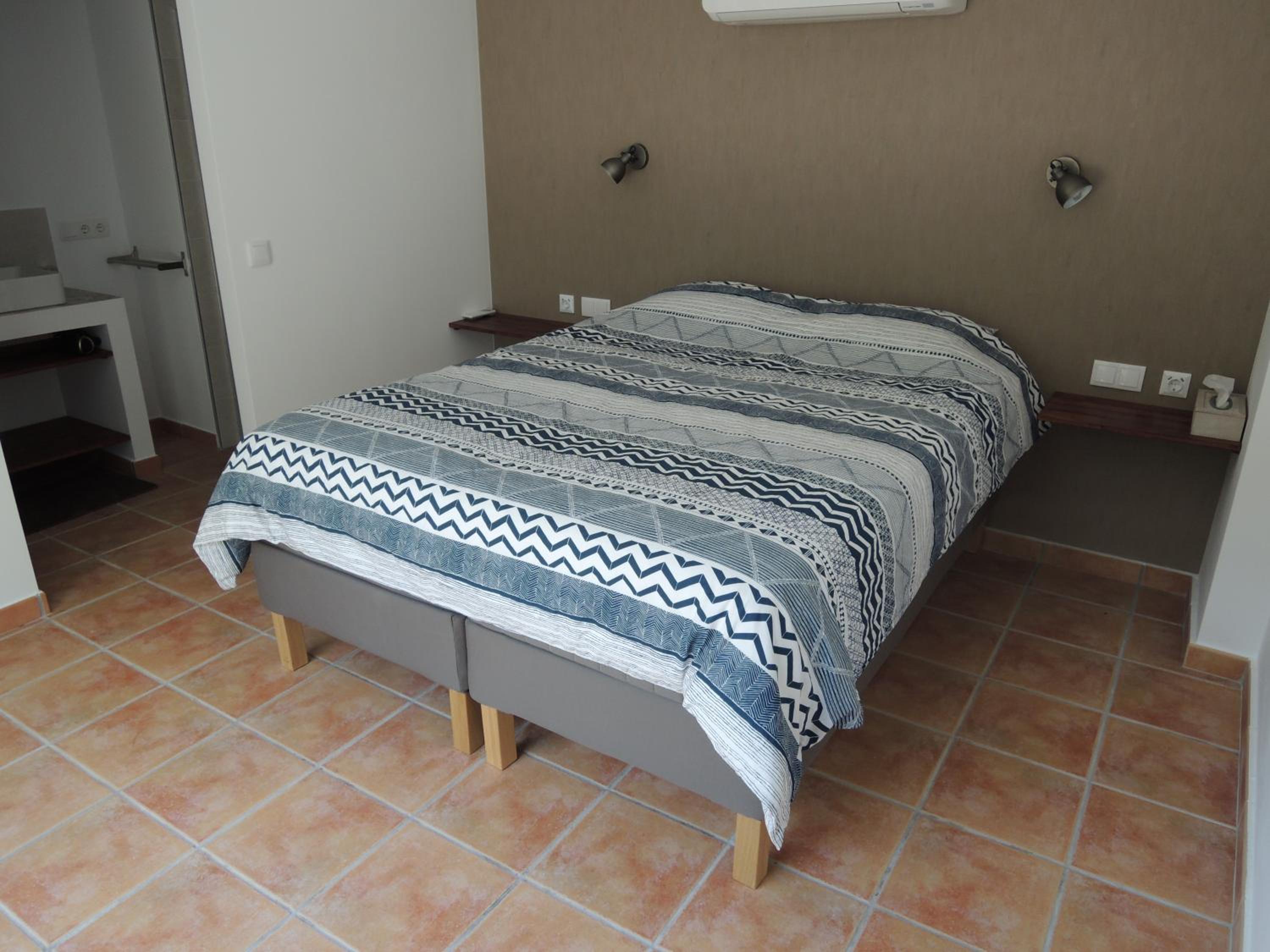 Double Room with Private Bathroom photo 3