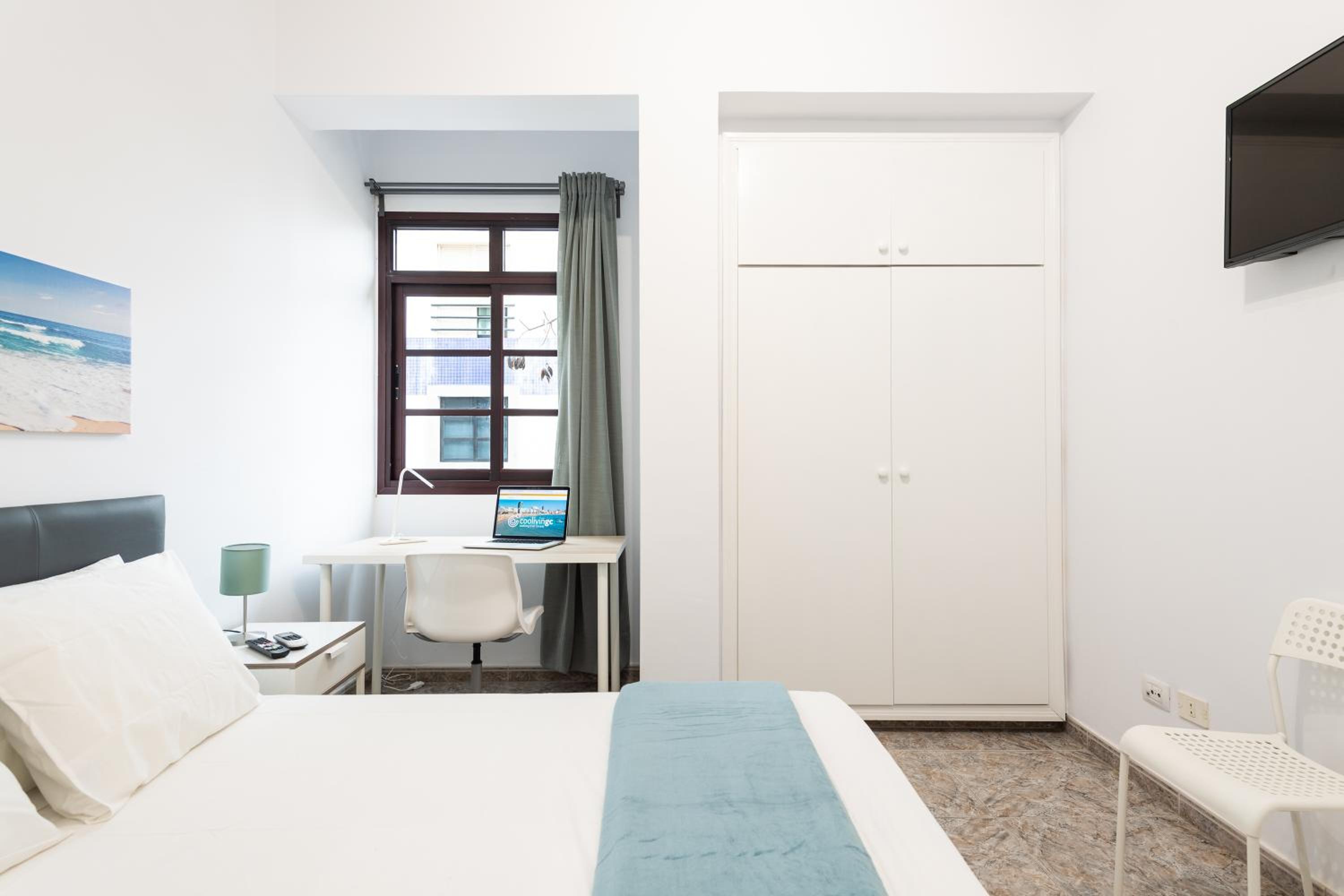 Habitación Doble Estándar con Baño Compartido
