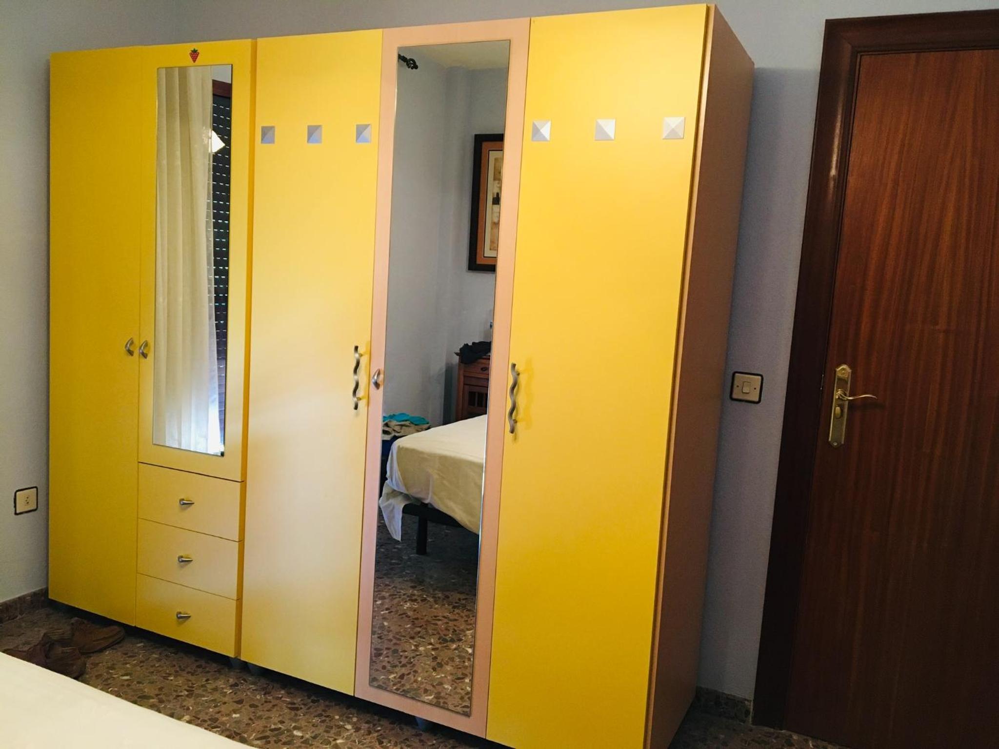 Four-Bedroom House - Photo 24