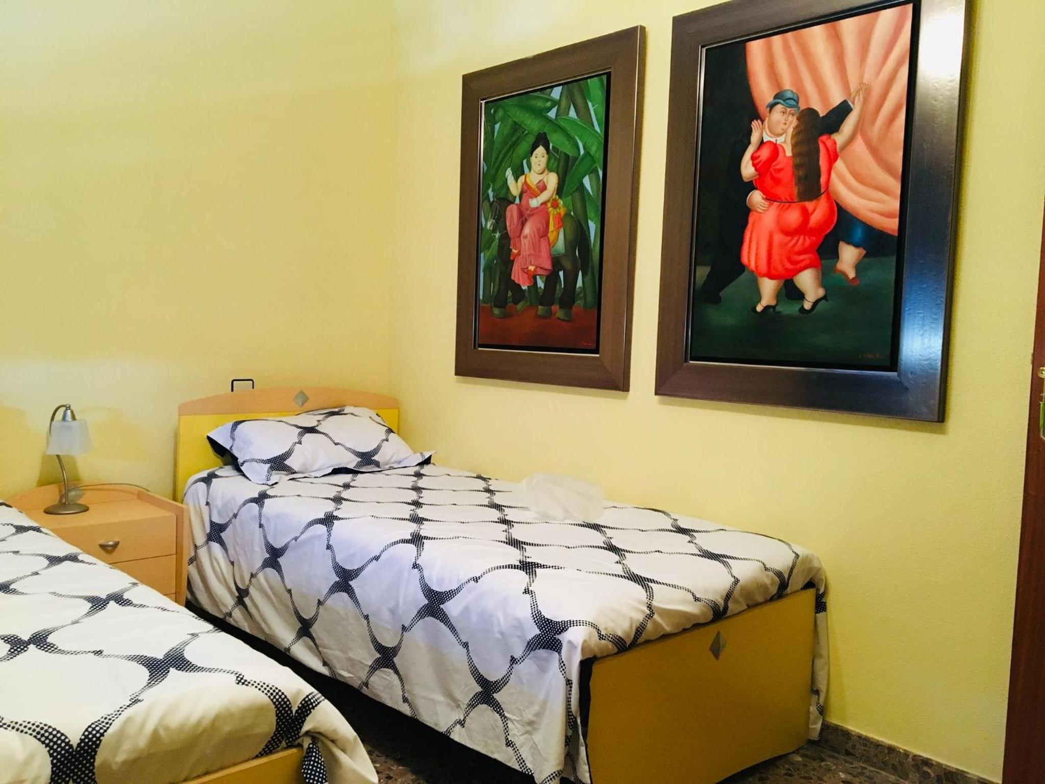Four-Bedroom House - Photo 14