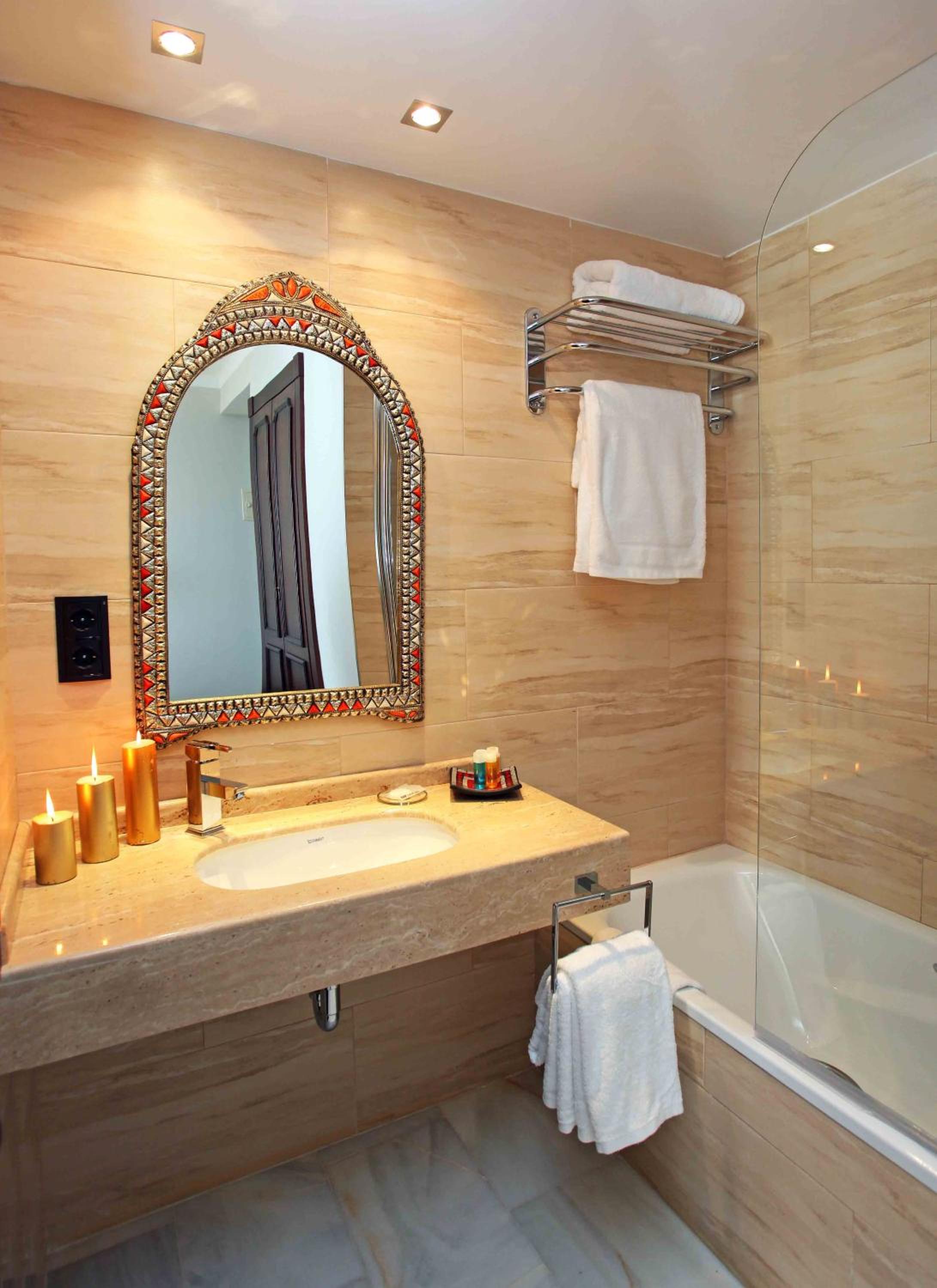 Habitación Doble o con Dos Camas con Balcón y Vista al Mar