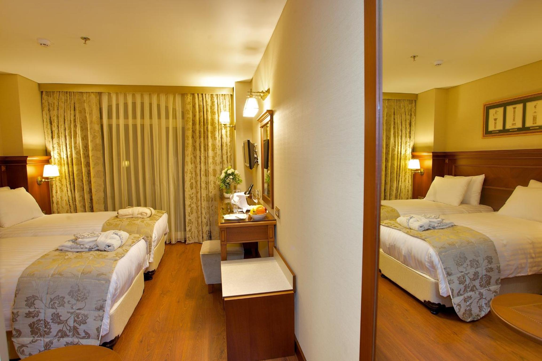 Family Connecting Rooms photo 1