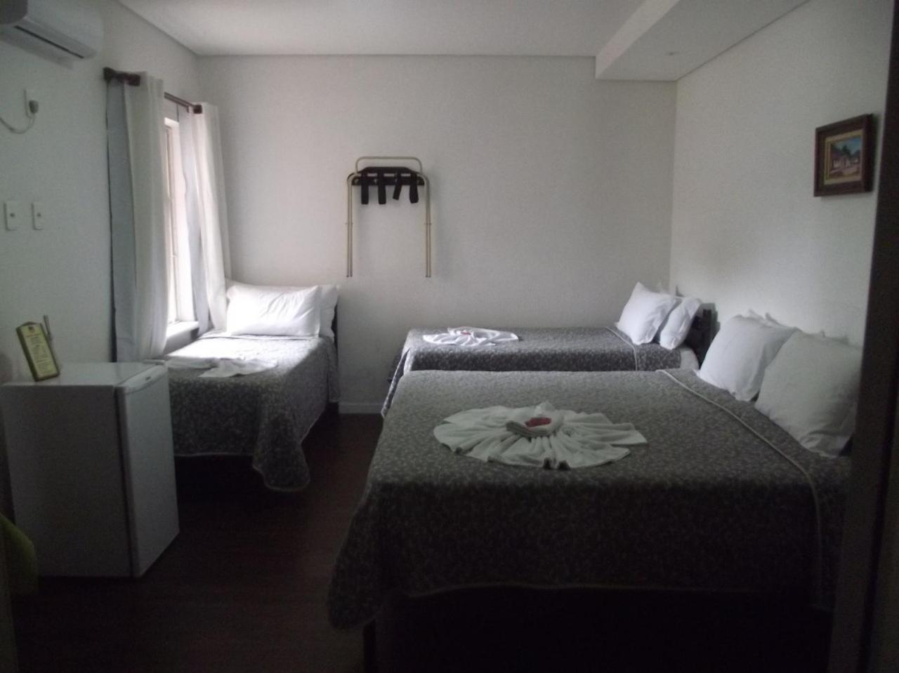 Quadruple Room - Disability Access photo 3