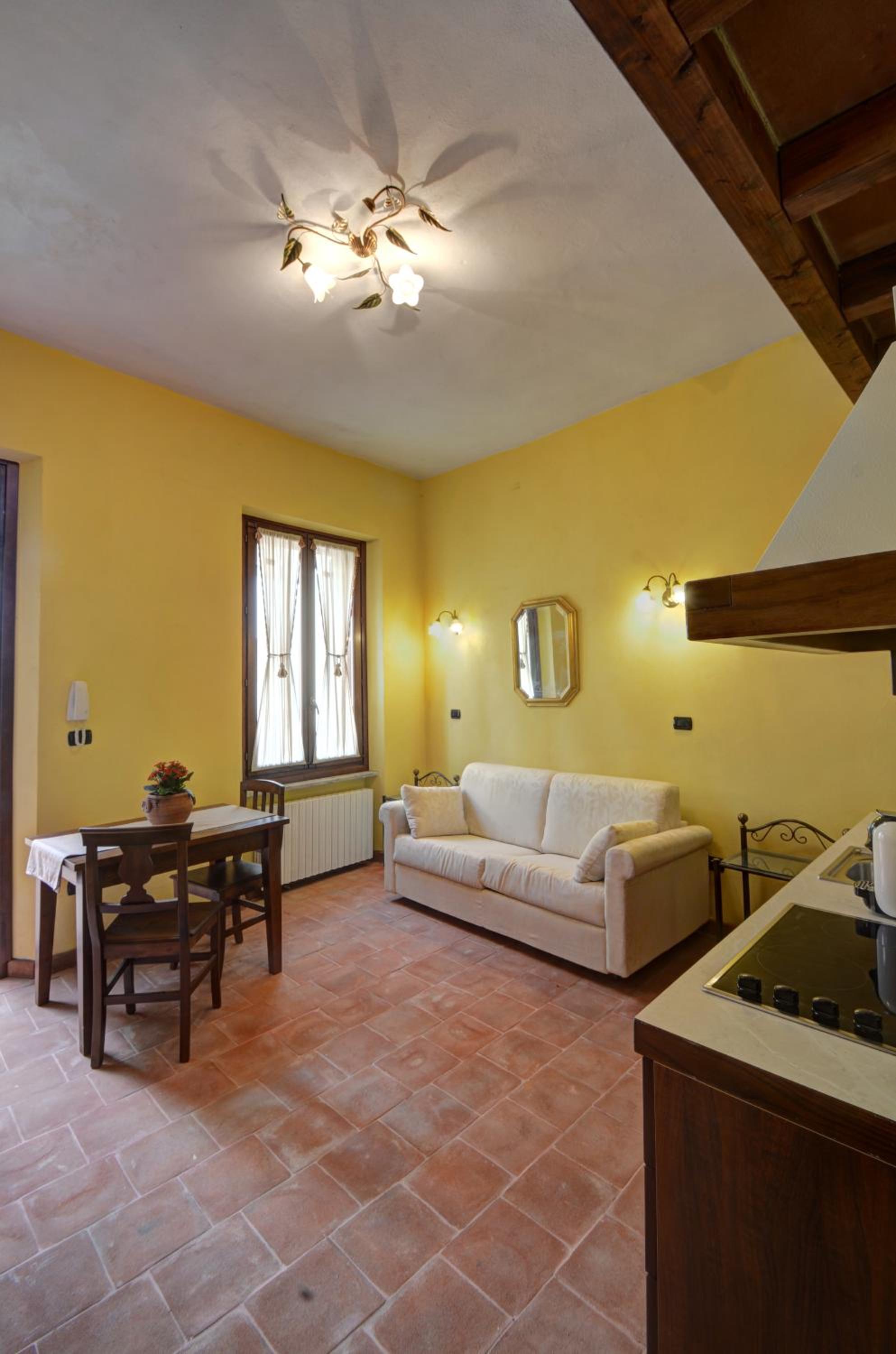 Double Room with Patio photo 3