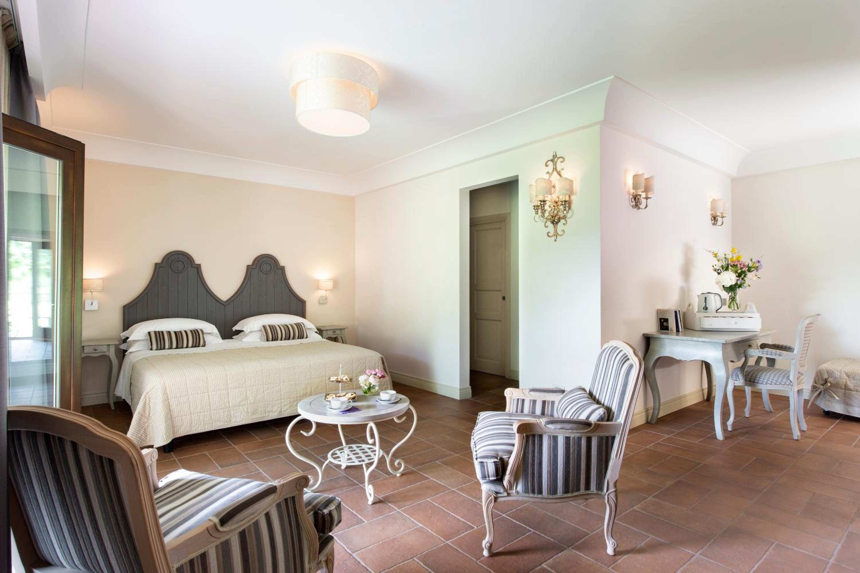 Suite - Annex