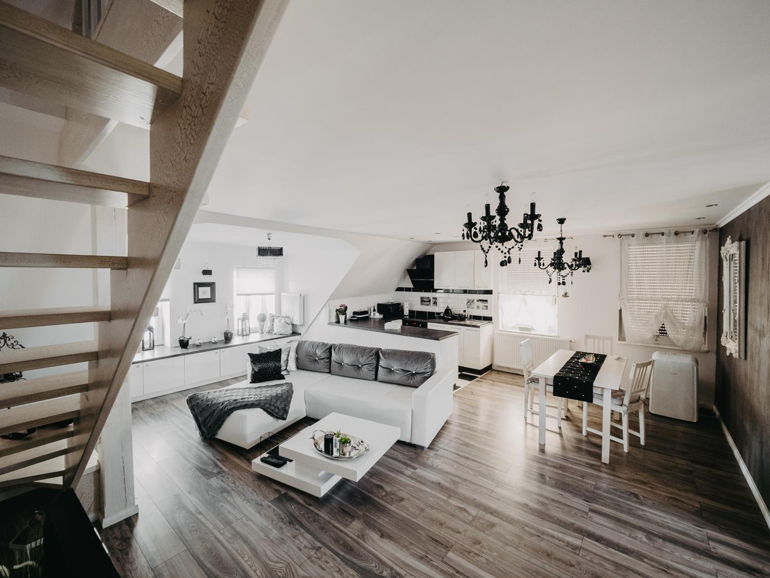 Apartment - Photo 8