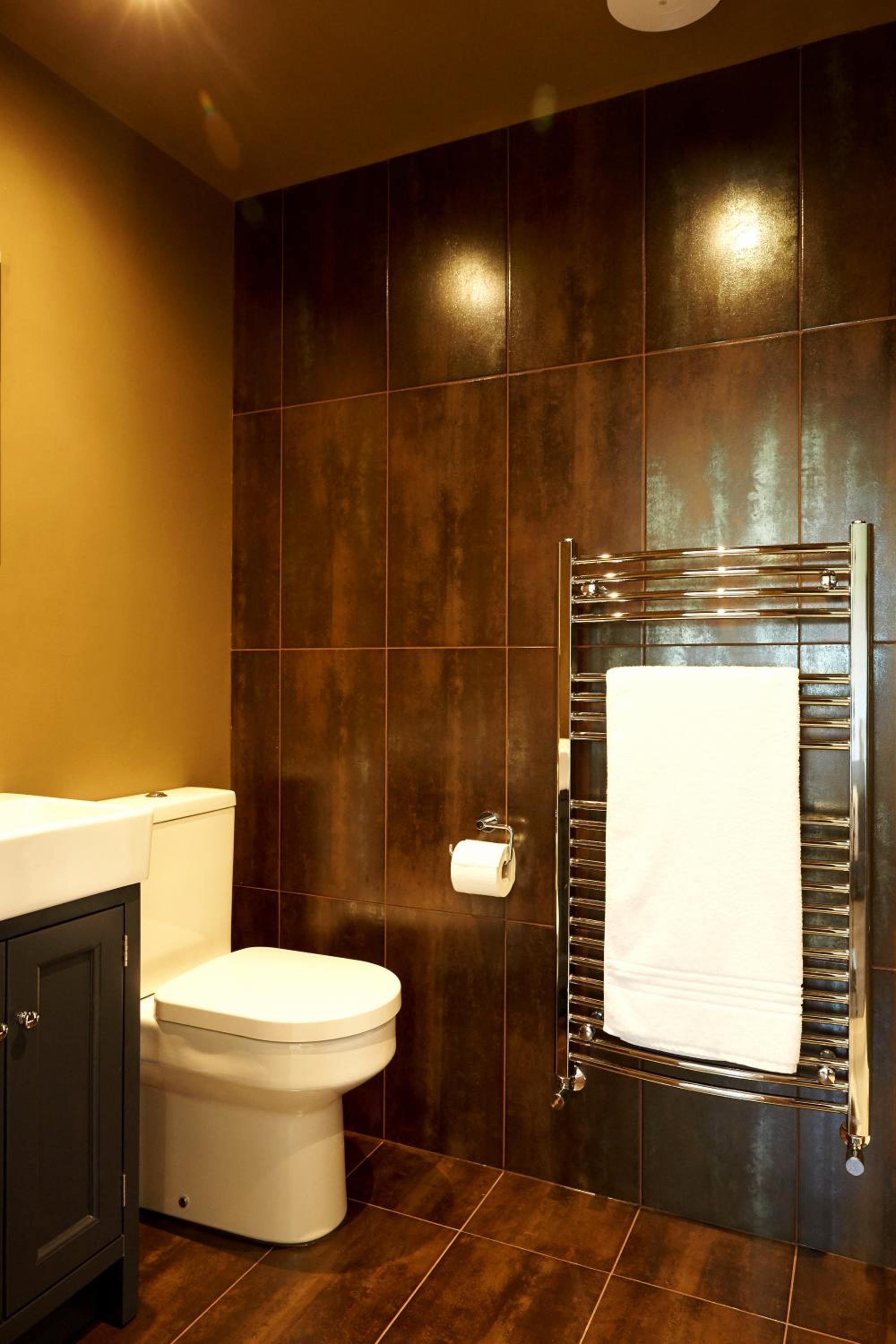Suite with River View - Photo 30