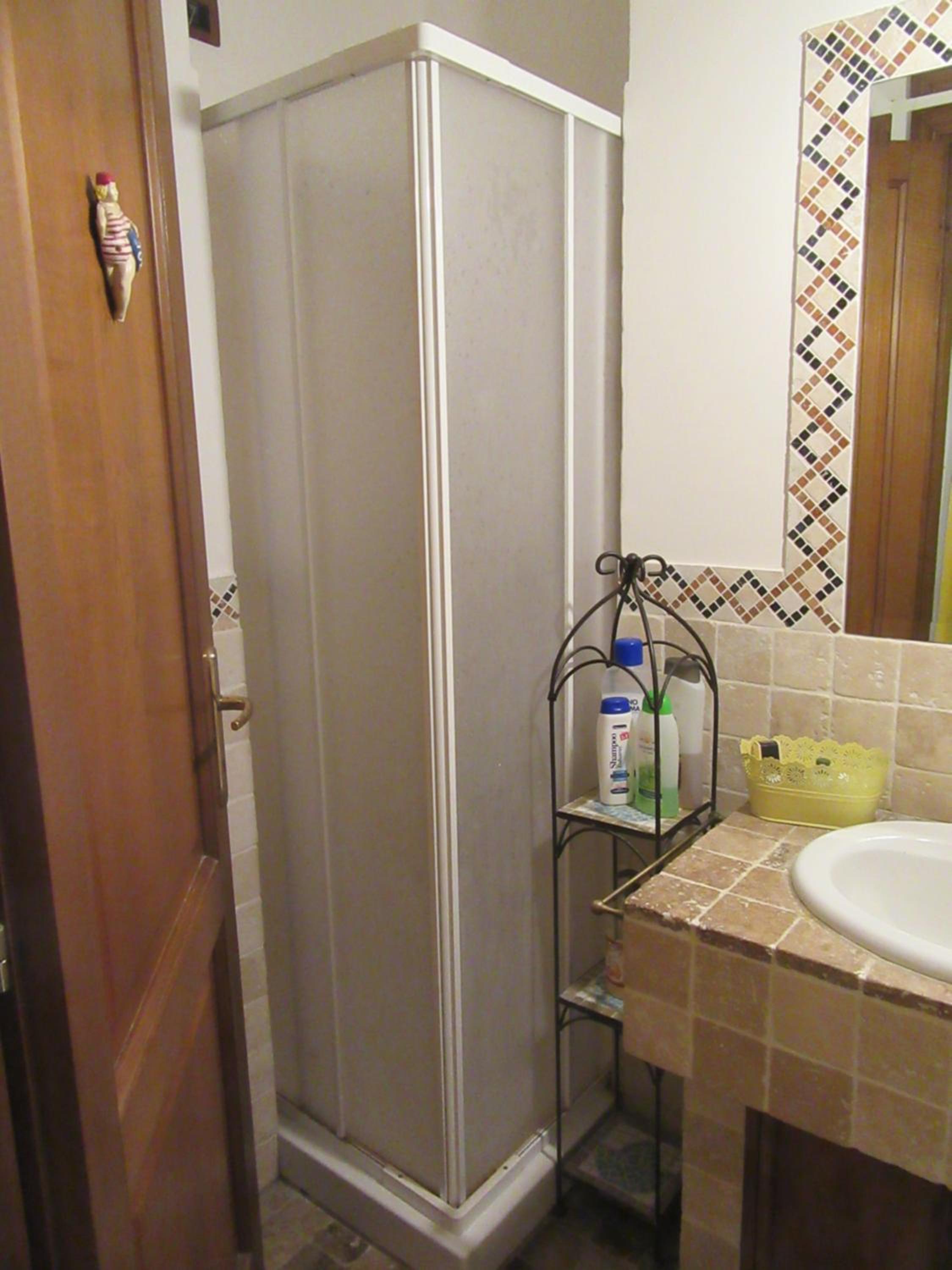Large Double Room - Photo 5