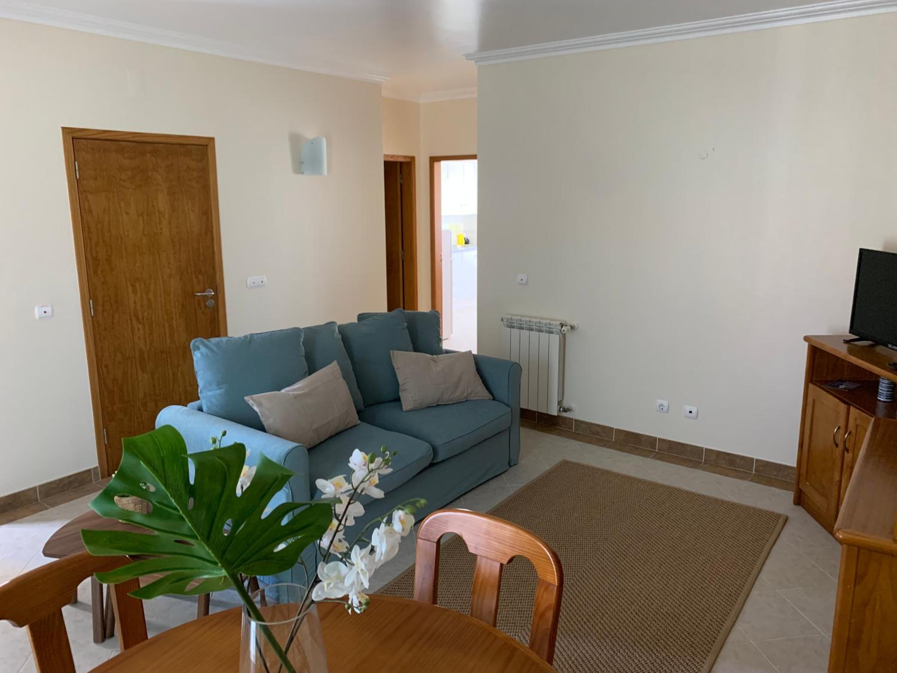 Villa - Photo 1