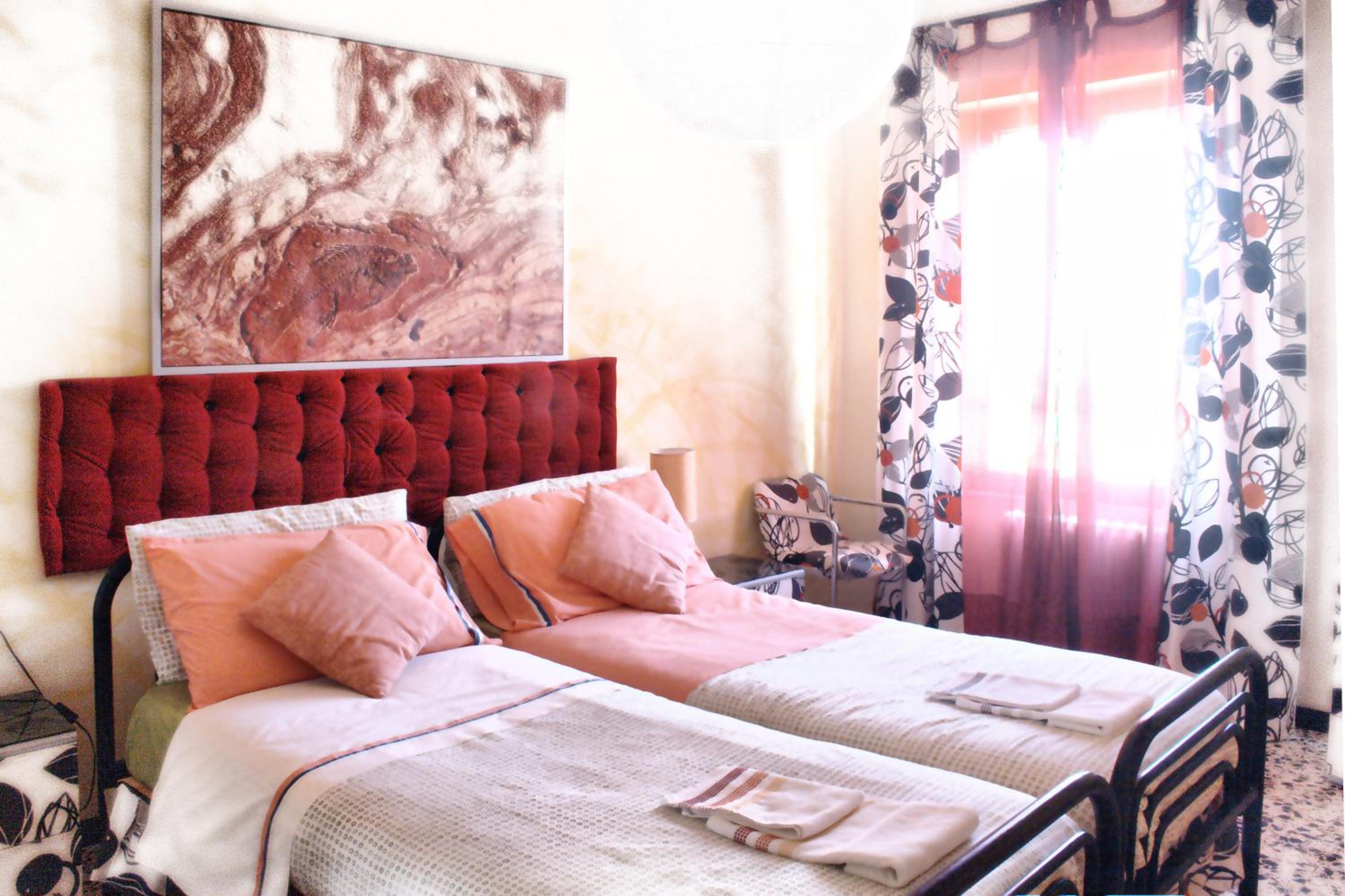 Deluxe Double or Twin Room photo 1