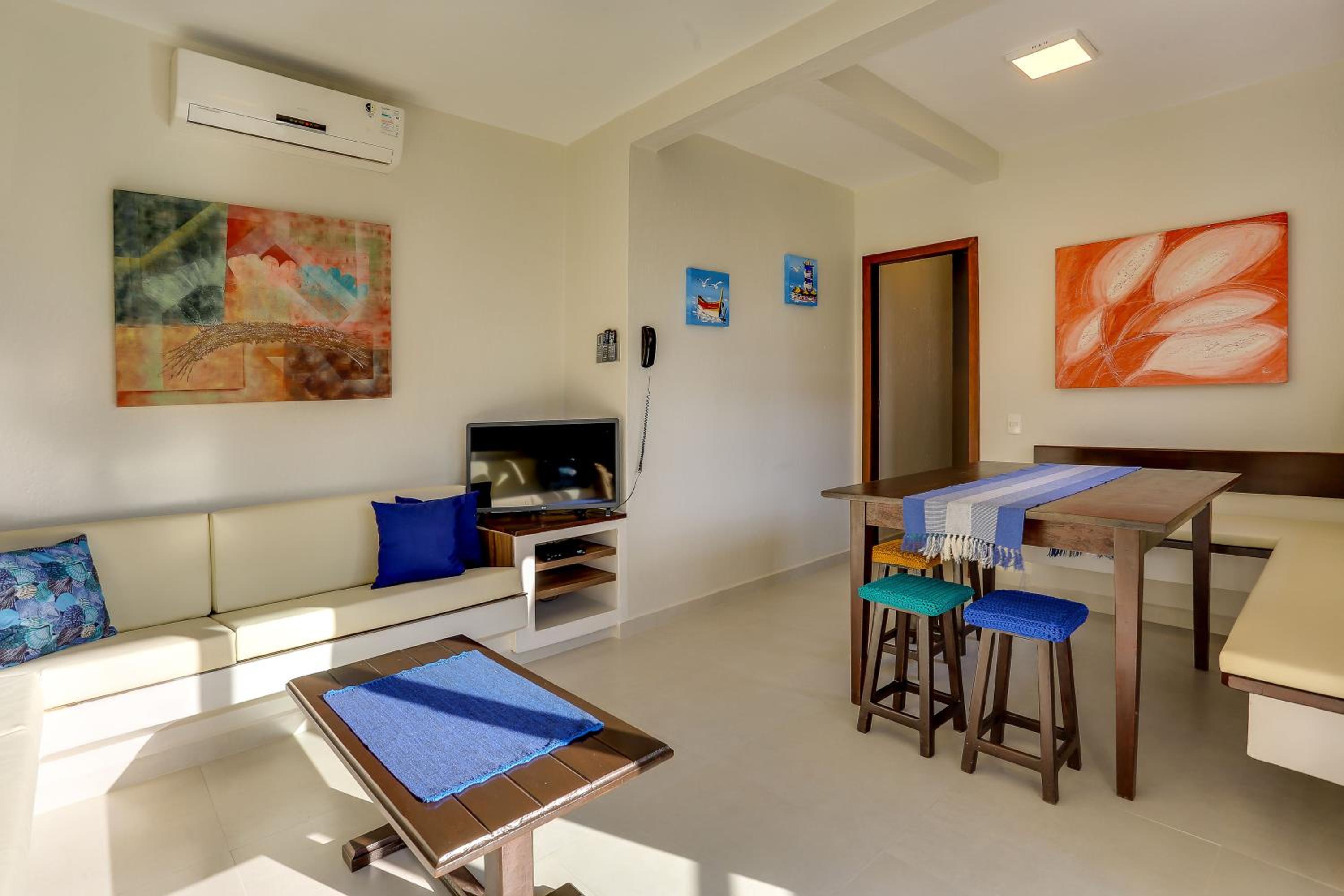 Four-Bedroom House photo 2