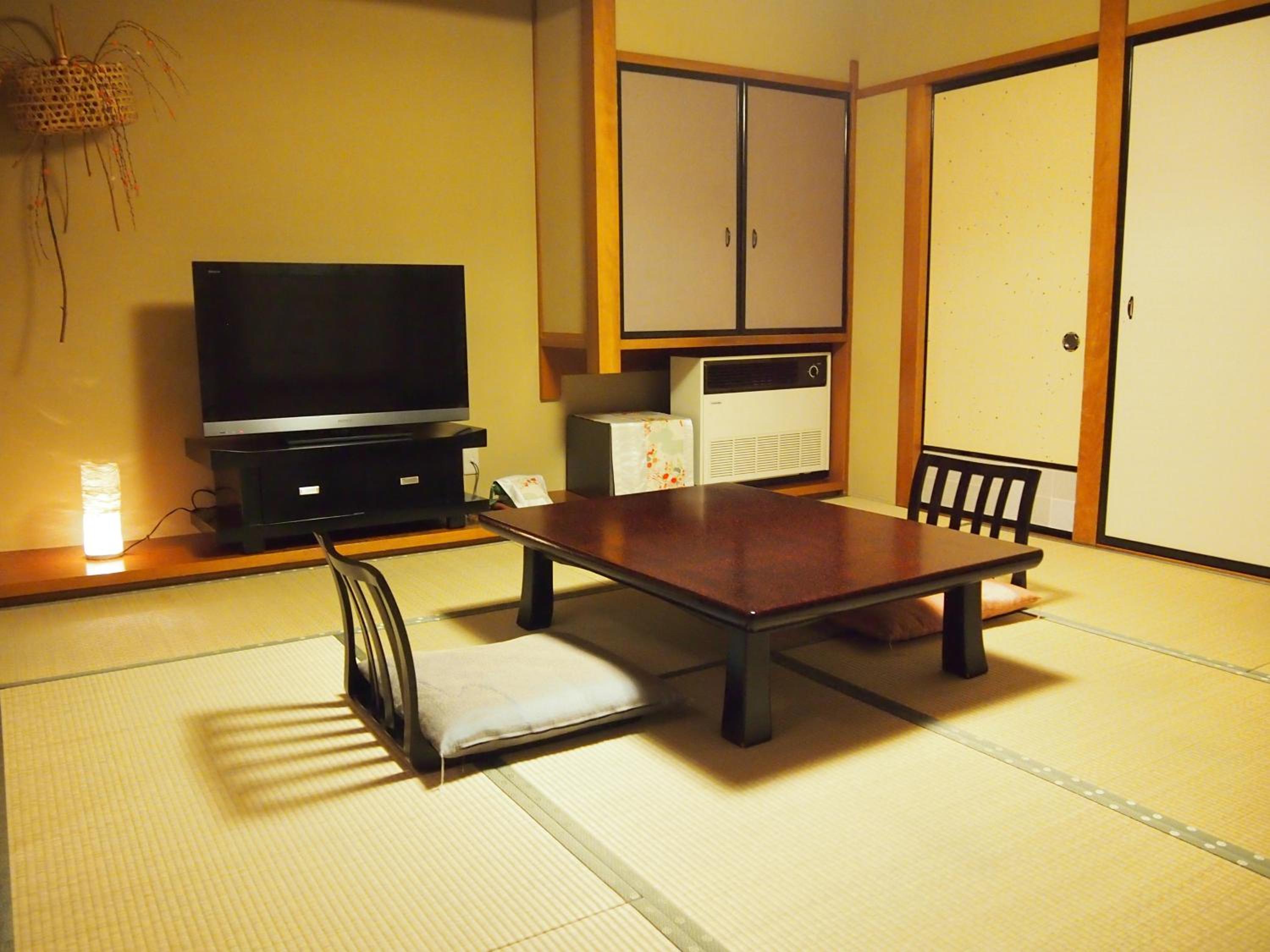 Japanese-Style Standard Twin Room - Non-Smoking - Photo 9