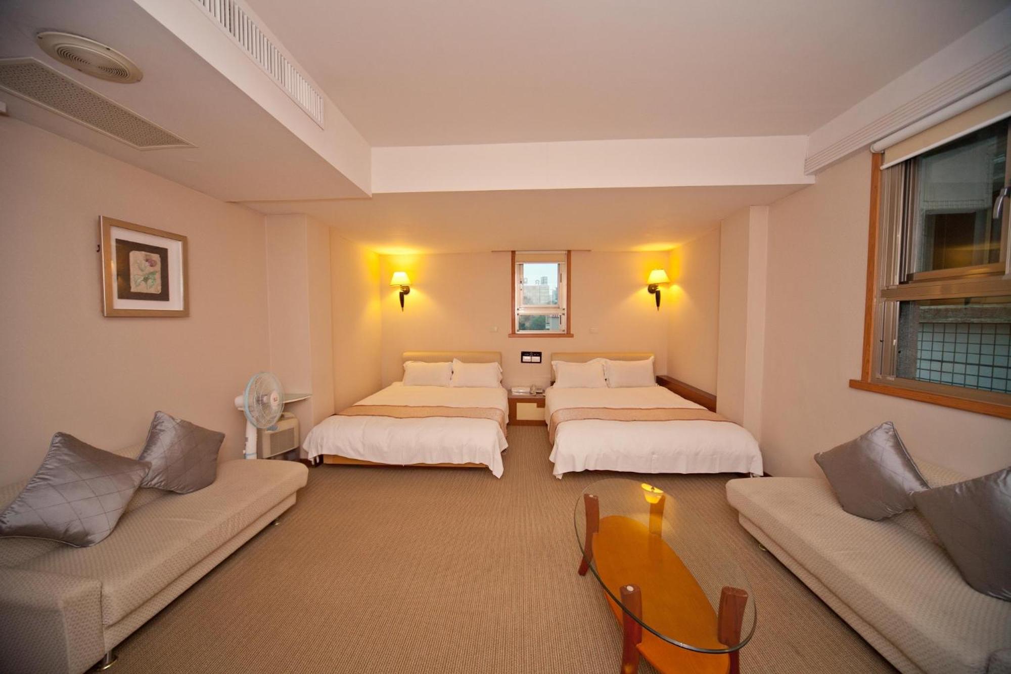 Quadruple Room with Bath