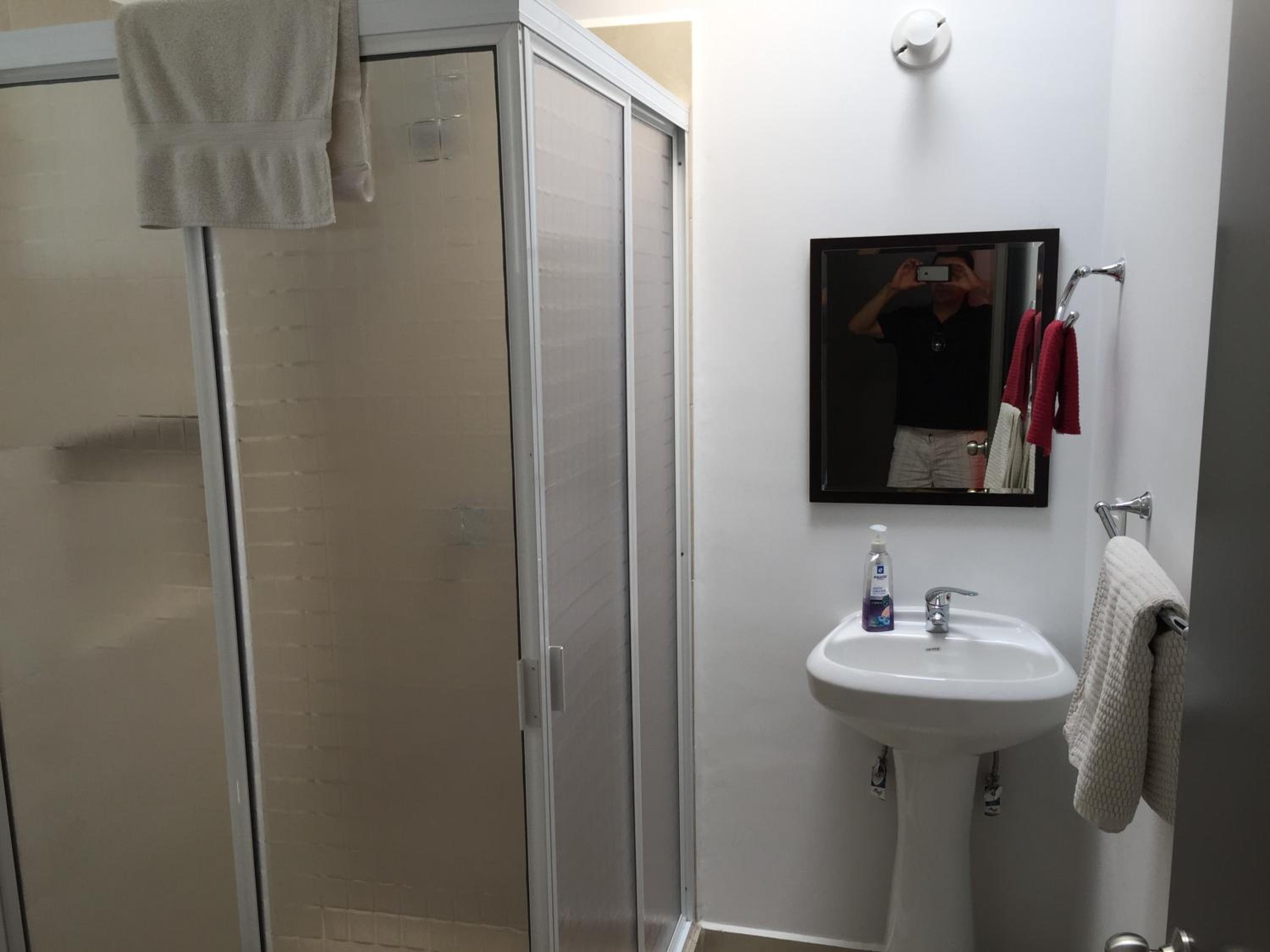 Four-Bedroom House - Photo 17