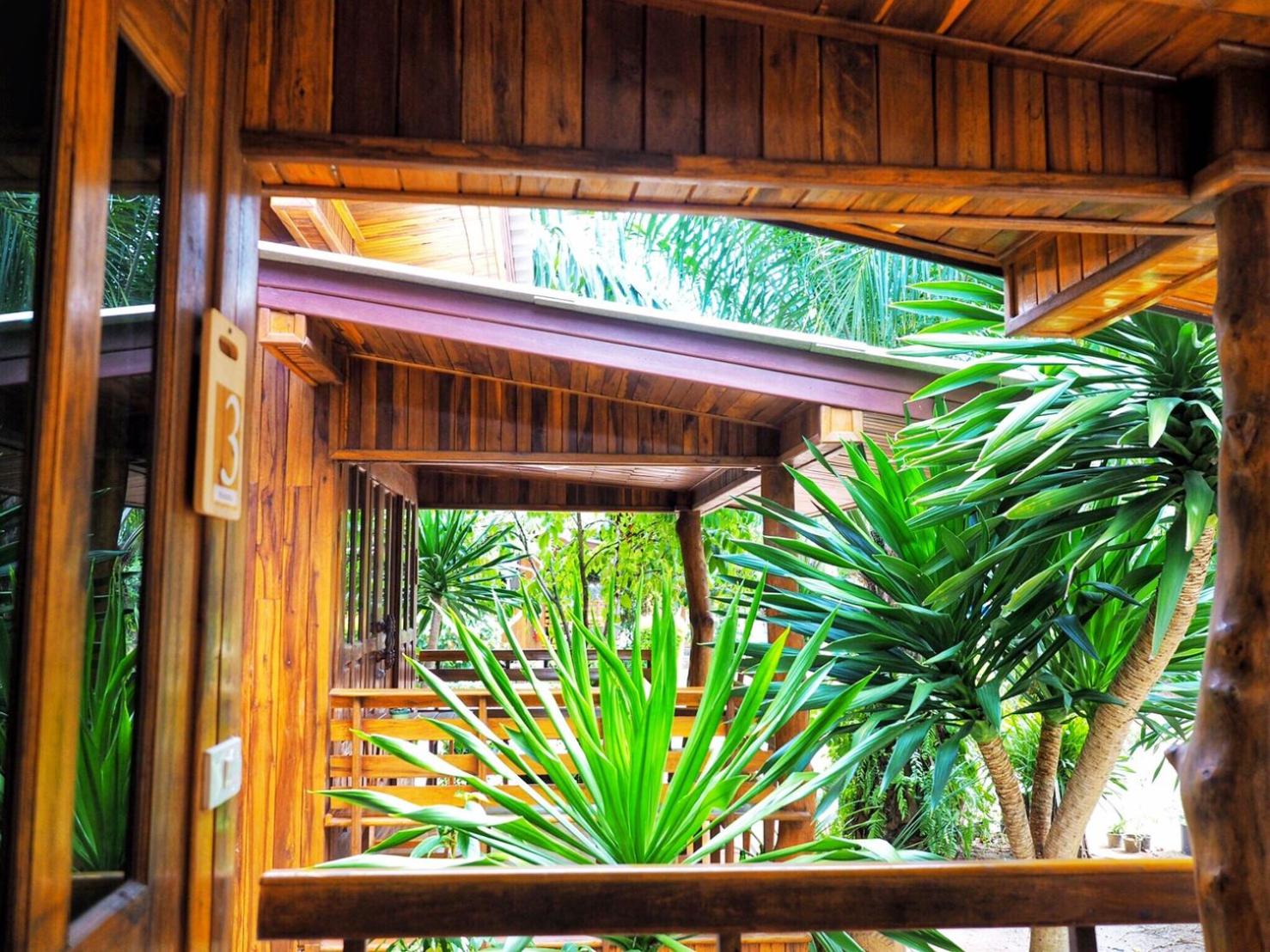 Superior Bungalow photo 3