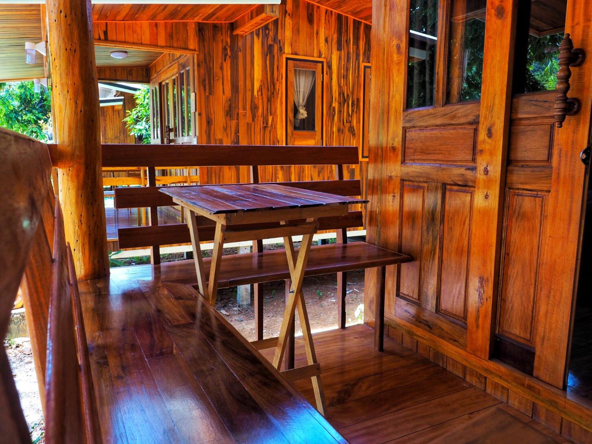 Deluxe Bungalow photo 3