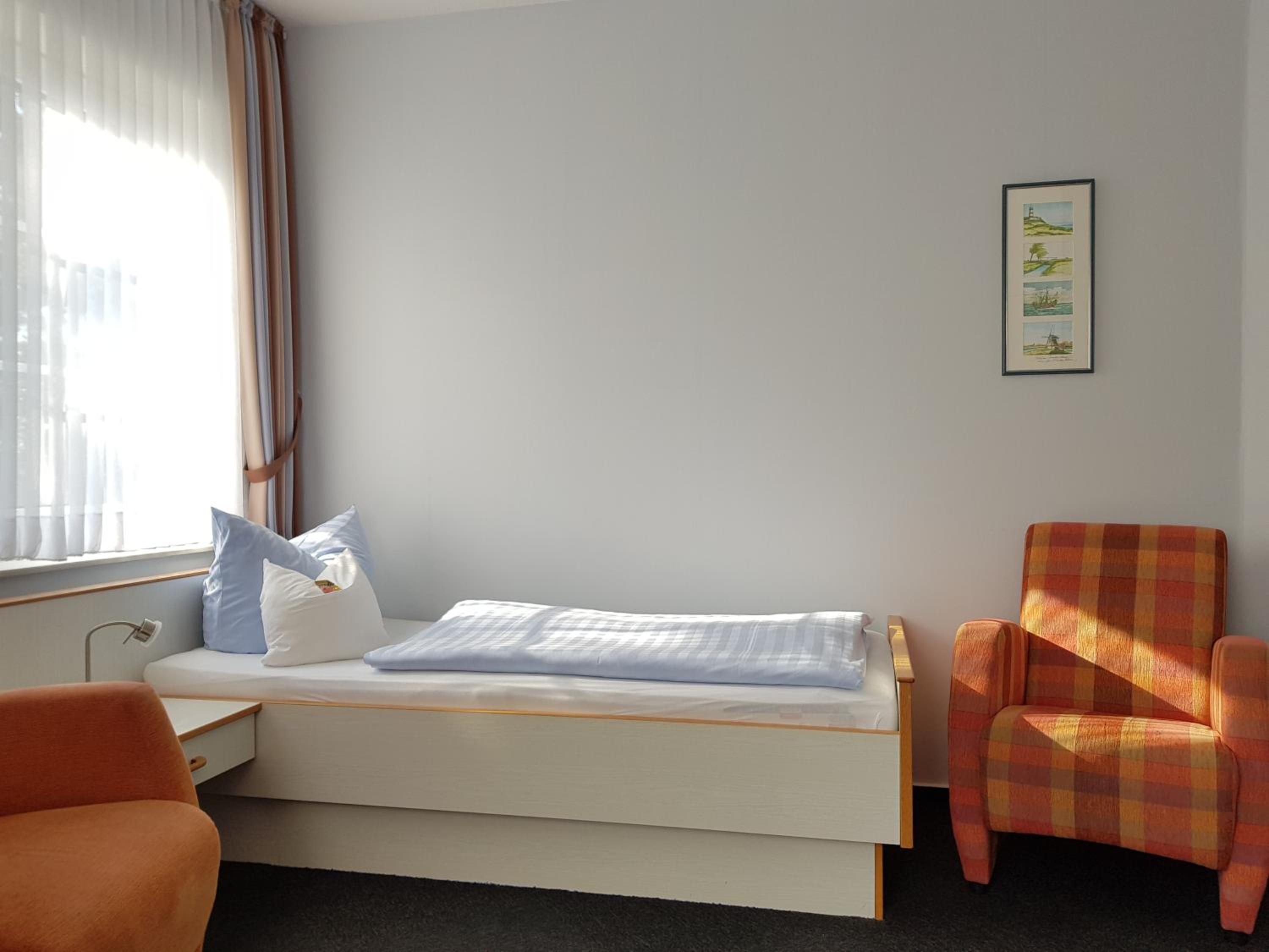 Standard Single Room