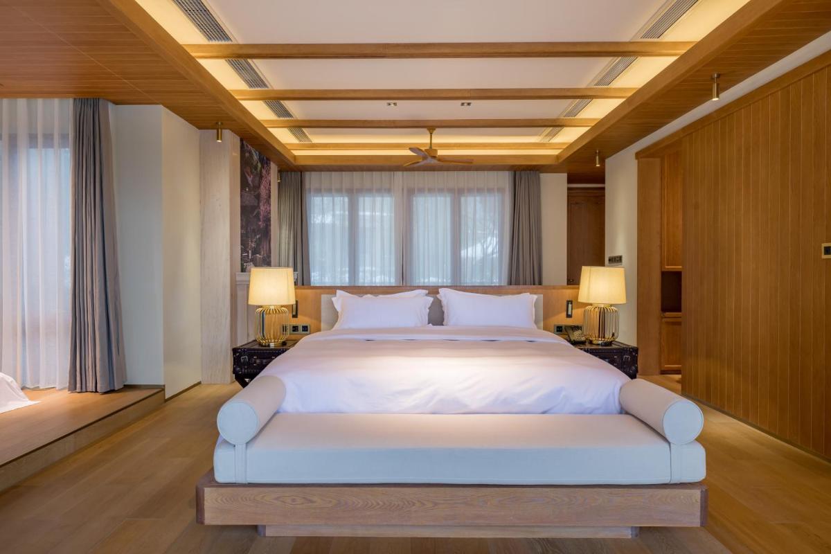 Family Suite with Balcony photo 1